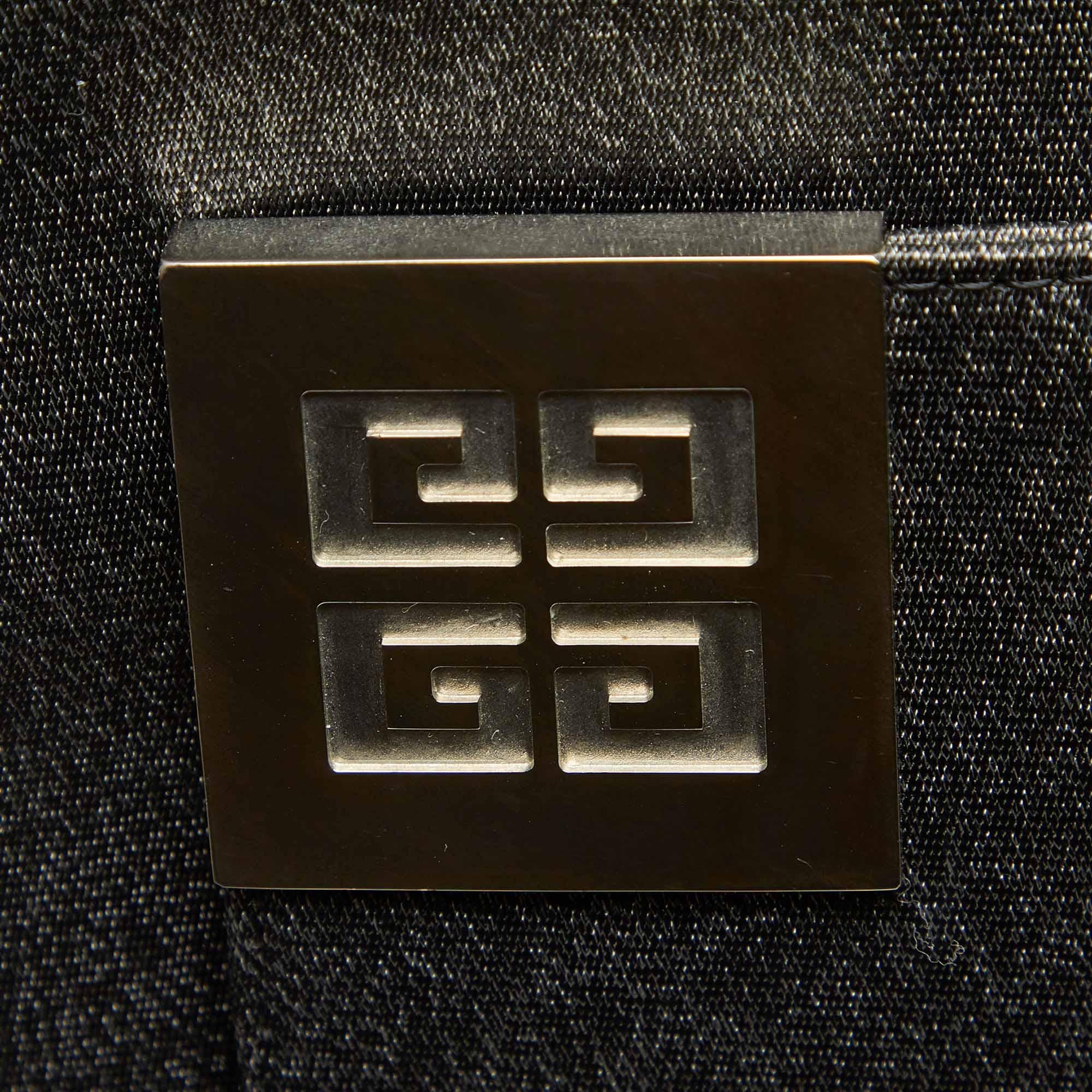 Givenchy Coated Canvas Tote Bag (SHG-22256)