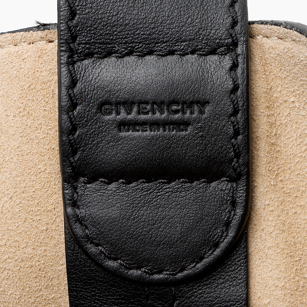 Givenchy Leather GV Bucket Bag (SHF-22089)