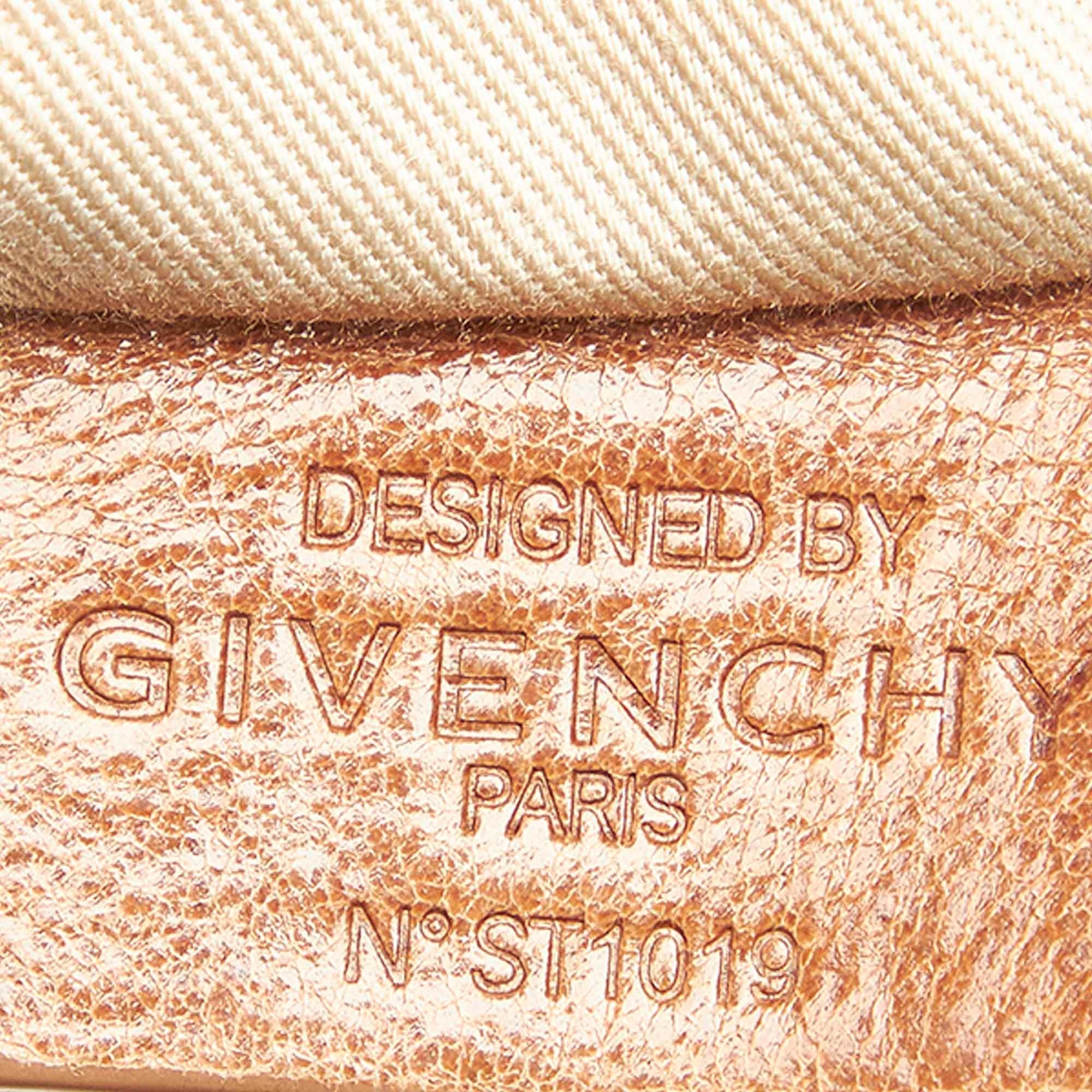 Givenchy Leather Hobo Bag (SHG-29332)