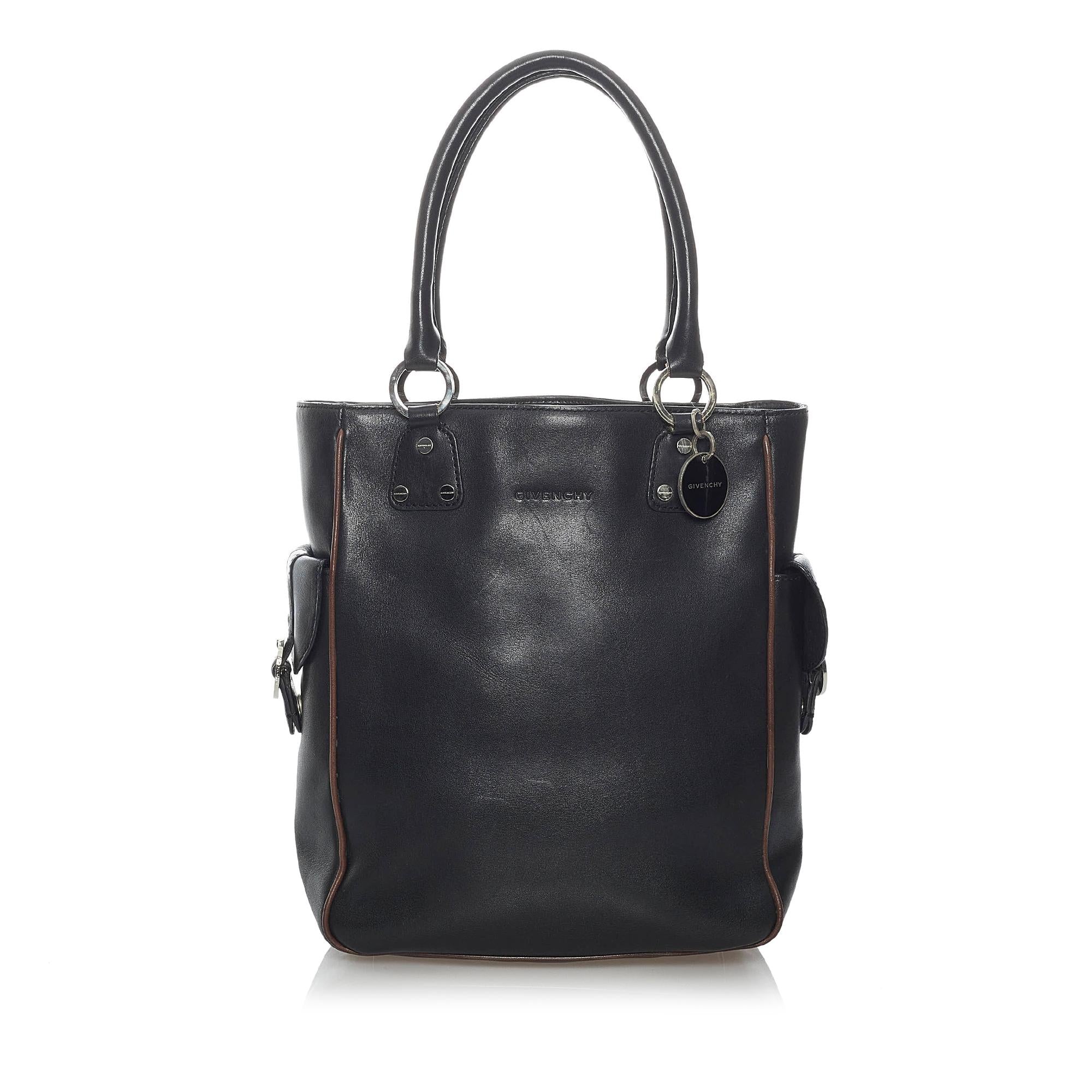 Givenchy Leather Tote Bag (SHG-29617)