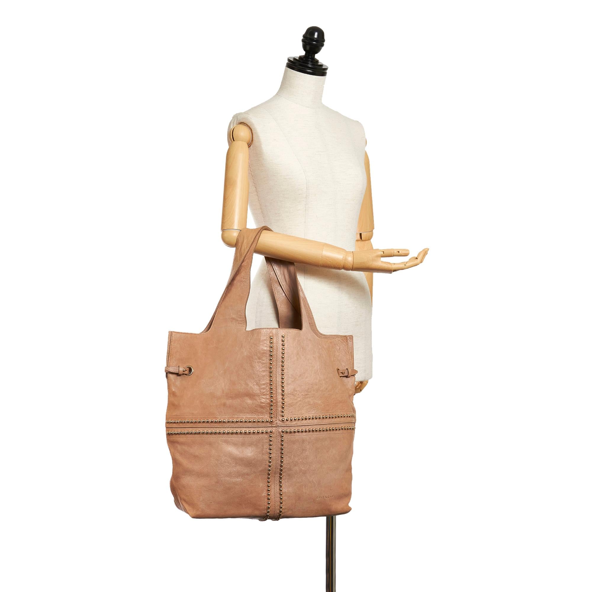 Givenchy Nightingale Leather Tote Bag (SHG-28650)