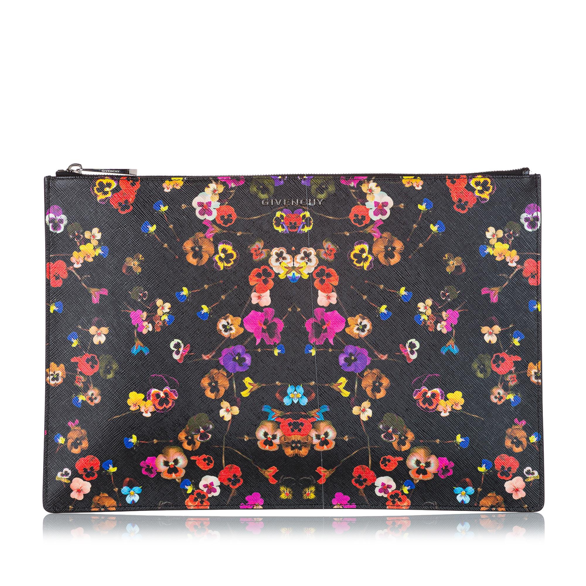 Givenchy Printed Leather Clutch Bag (SHG-24796)