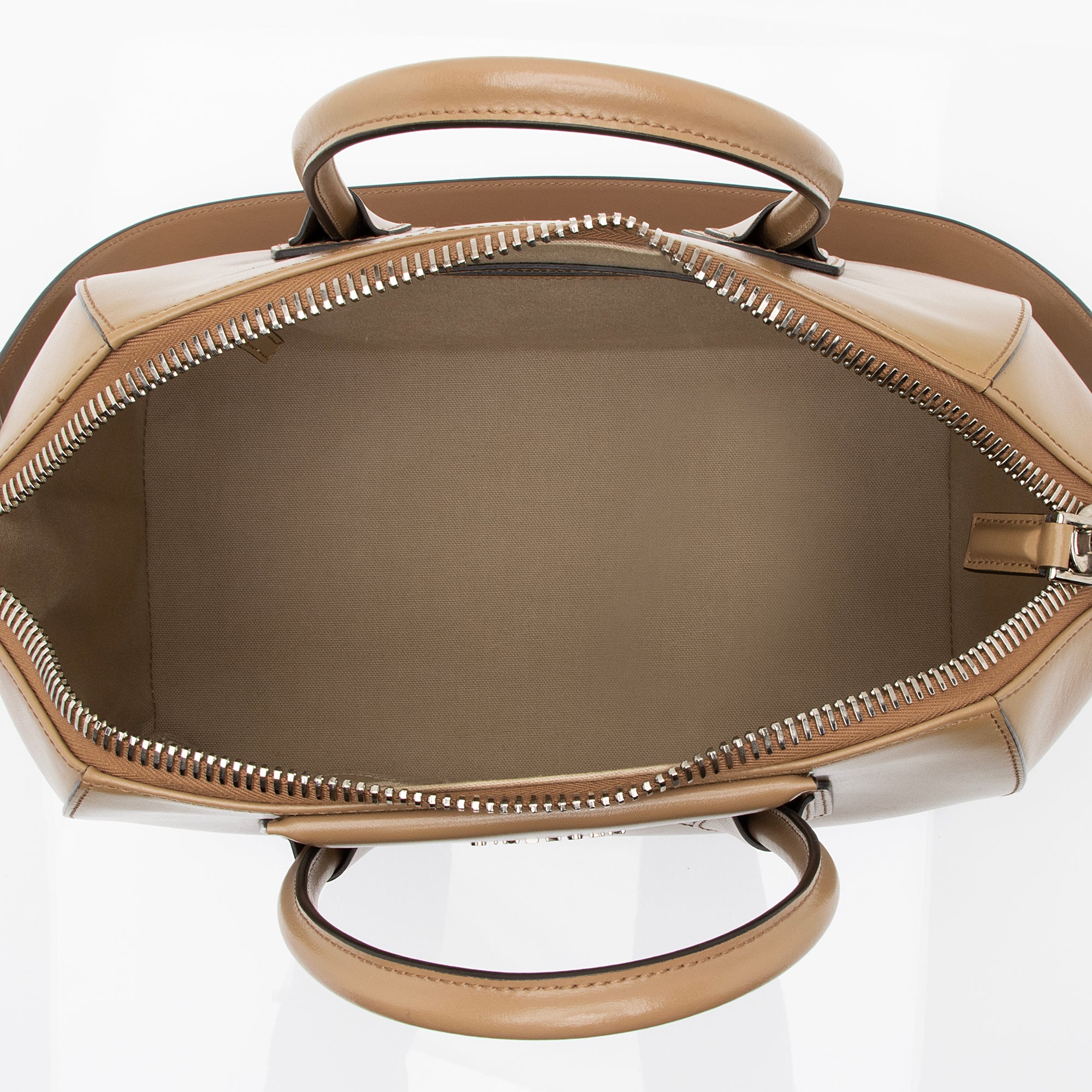 Givenchy Smooth Calfskin Antigona Medium Satchel (SHF-23771)