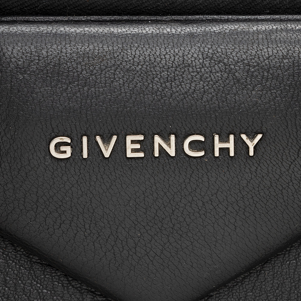 Givenchy Sugar Goatskin Antigona Medium Satchel - FINAL SALE (SHF-20815)