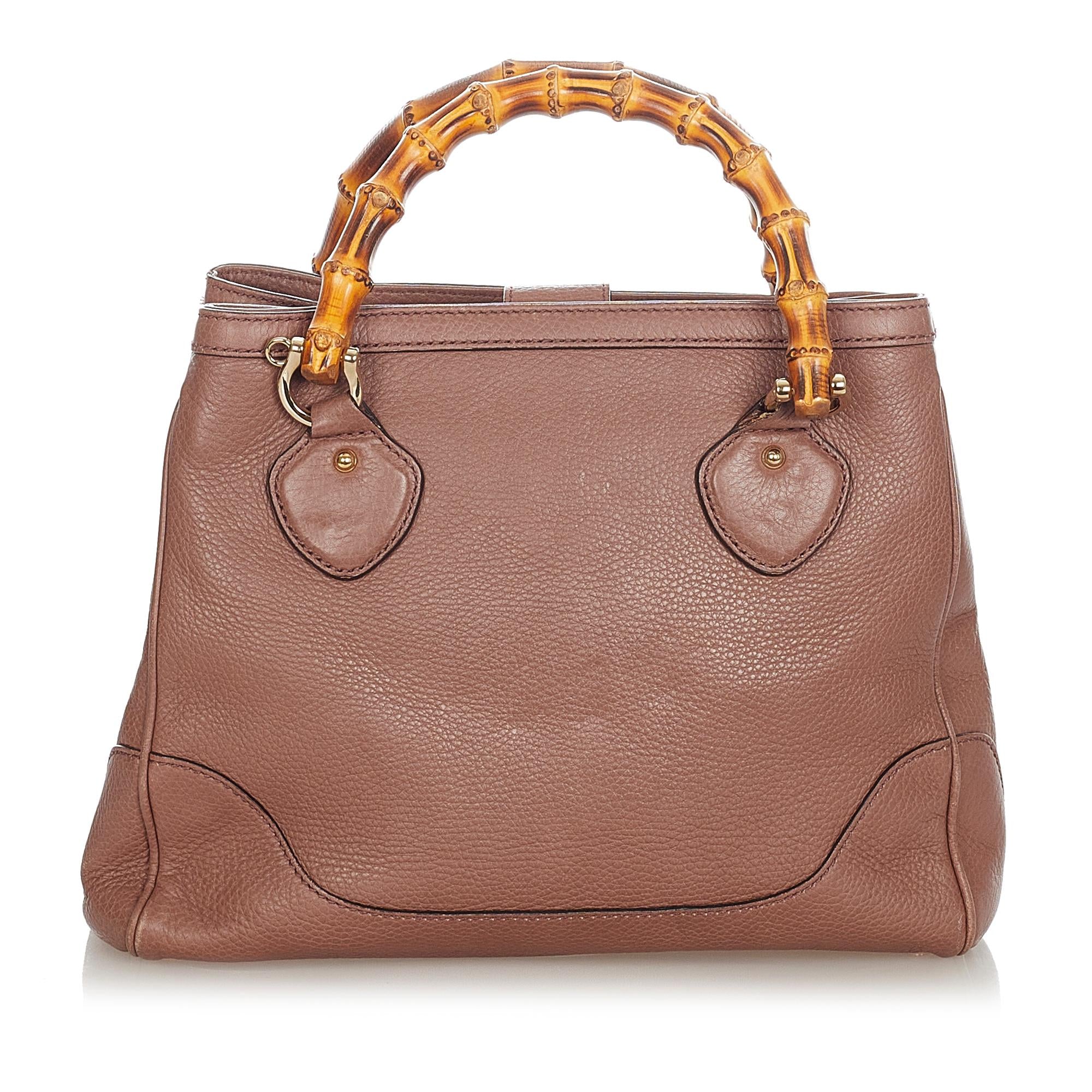 Gucci Bamboo Diana Leather Handbag (SHG-31981)