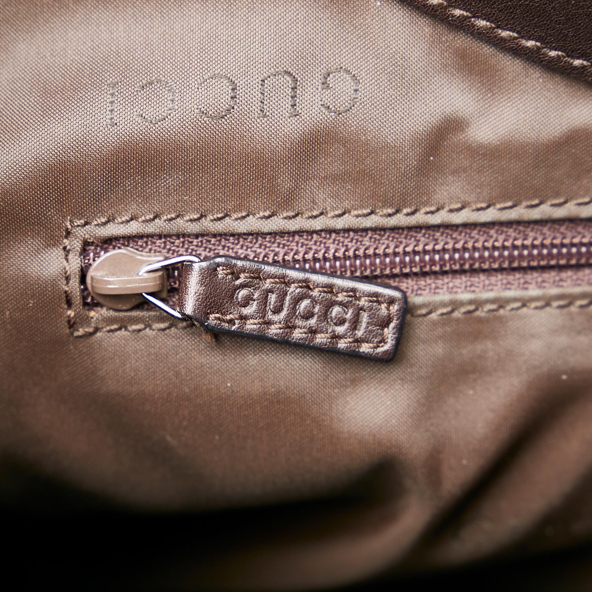 Gucci Bamboo Leather Shoulder Bag (SHG-28393)