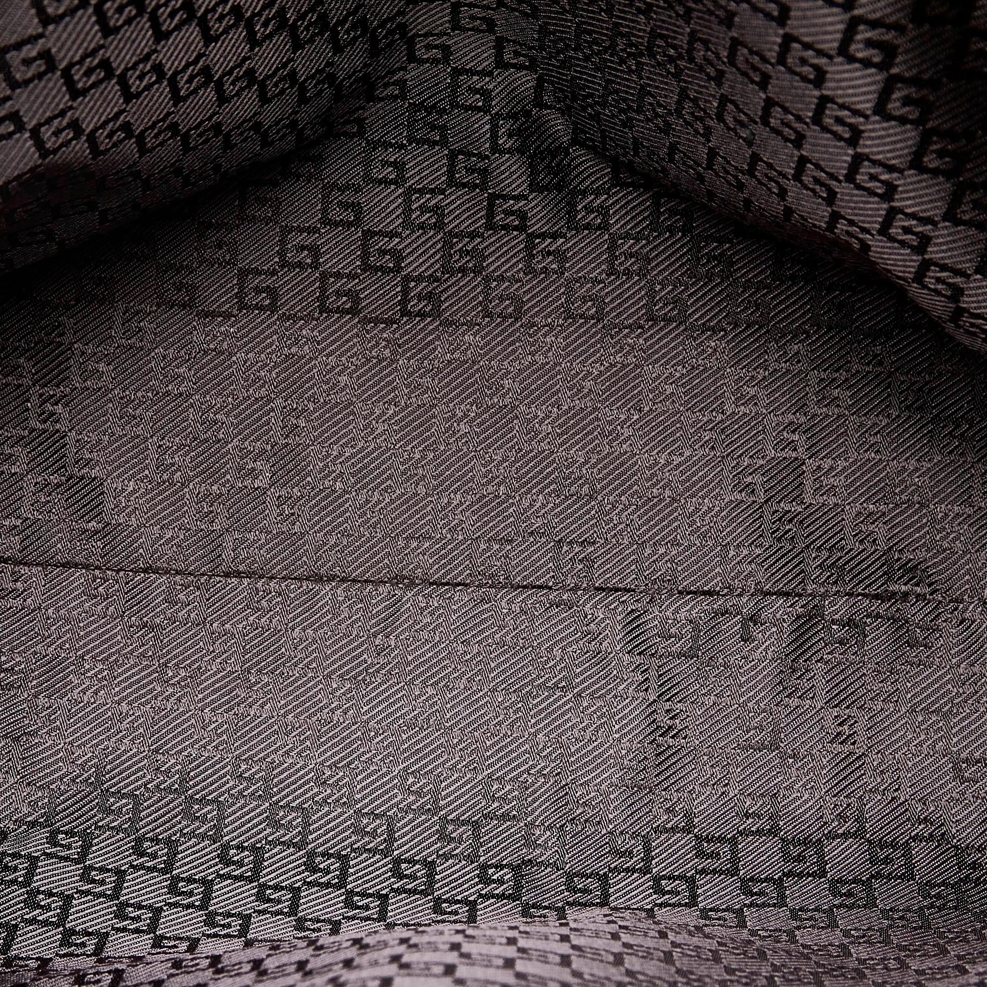 Gucci Canvas Crossbody Bag (SHG-36164)