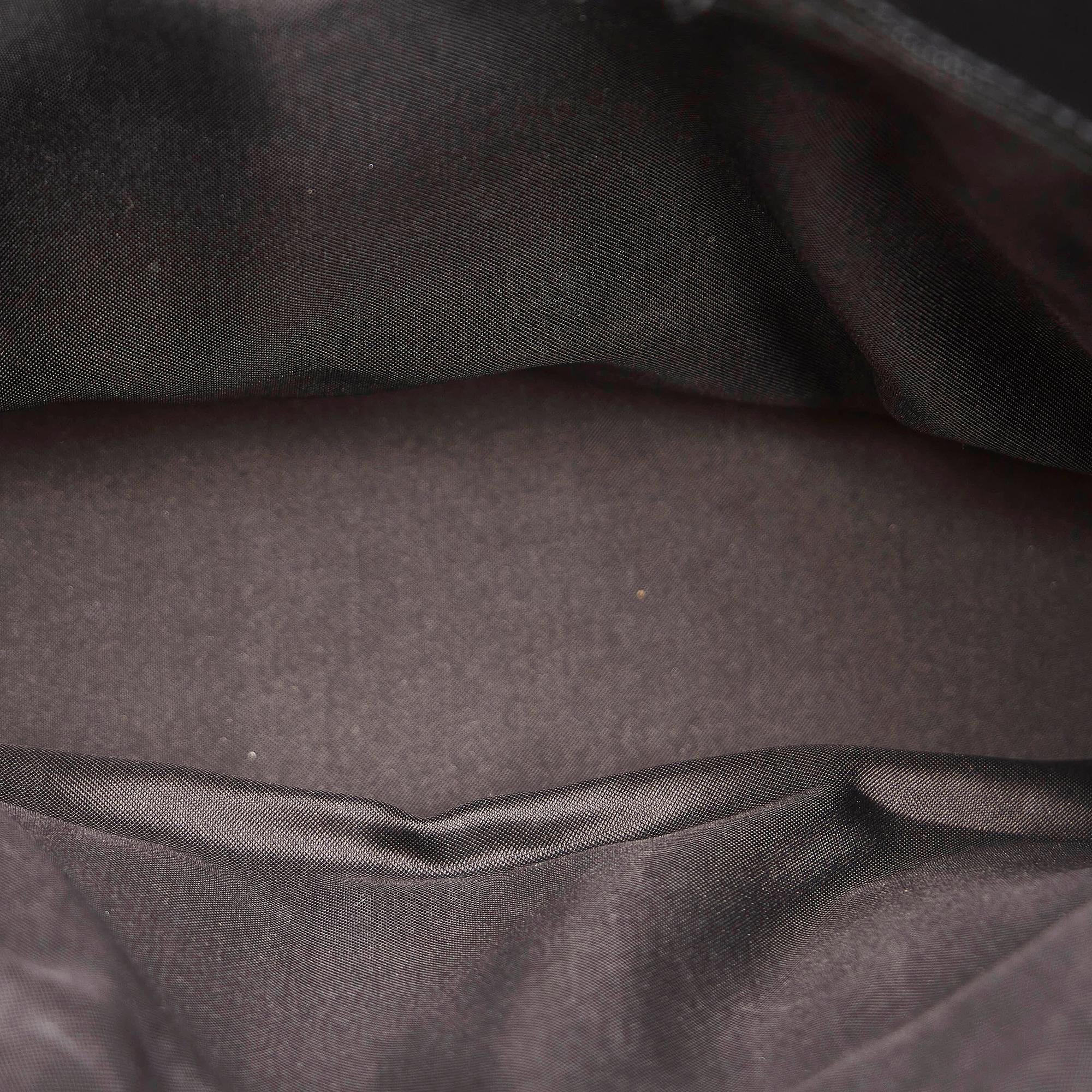 Gucci Canvas Handbag (SHG-28501)