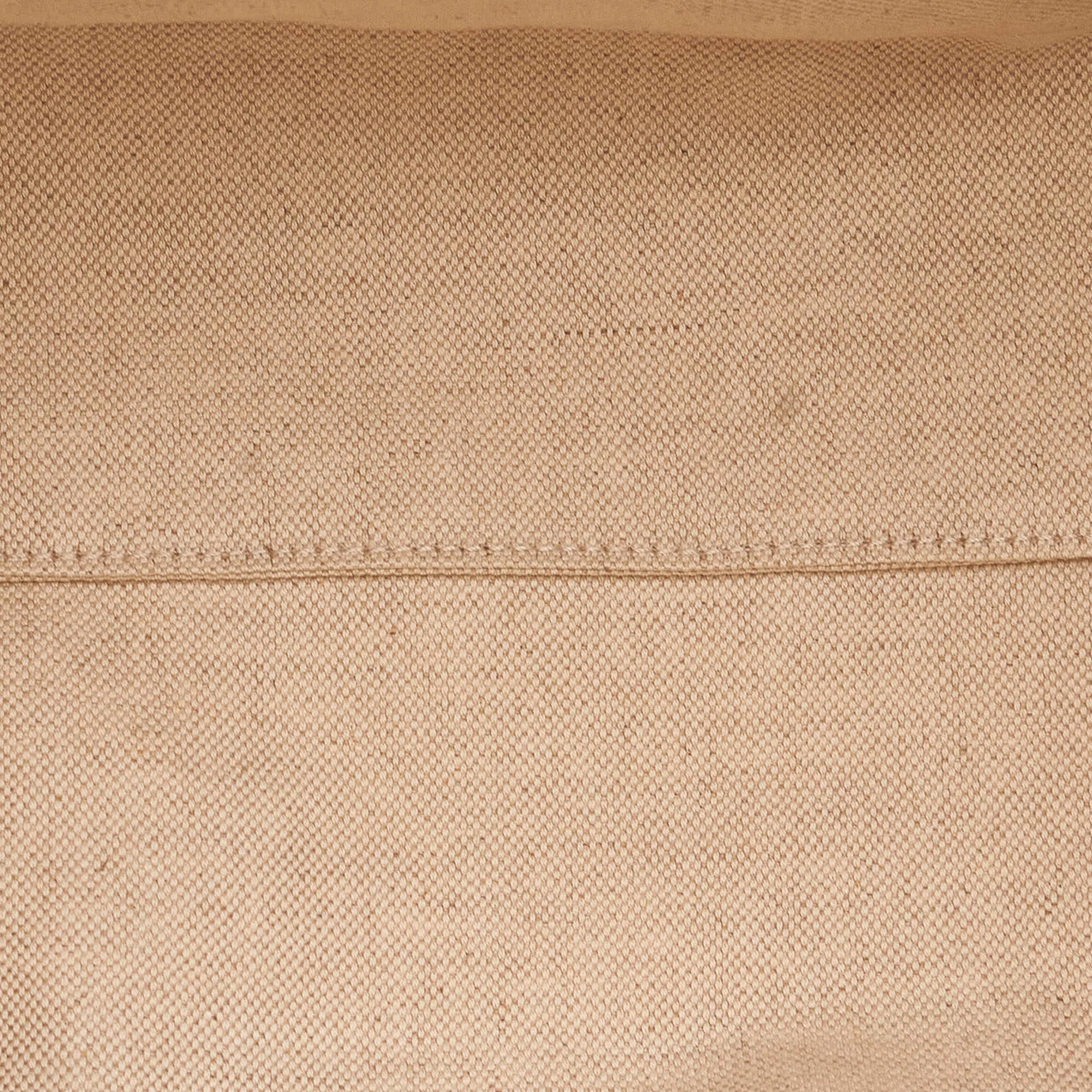 Gucci Canvas Heartbeat Tote Bag (SHG-28908)