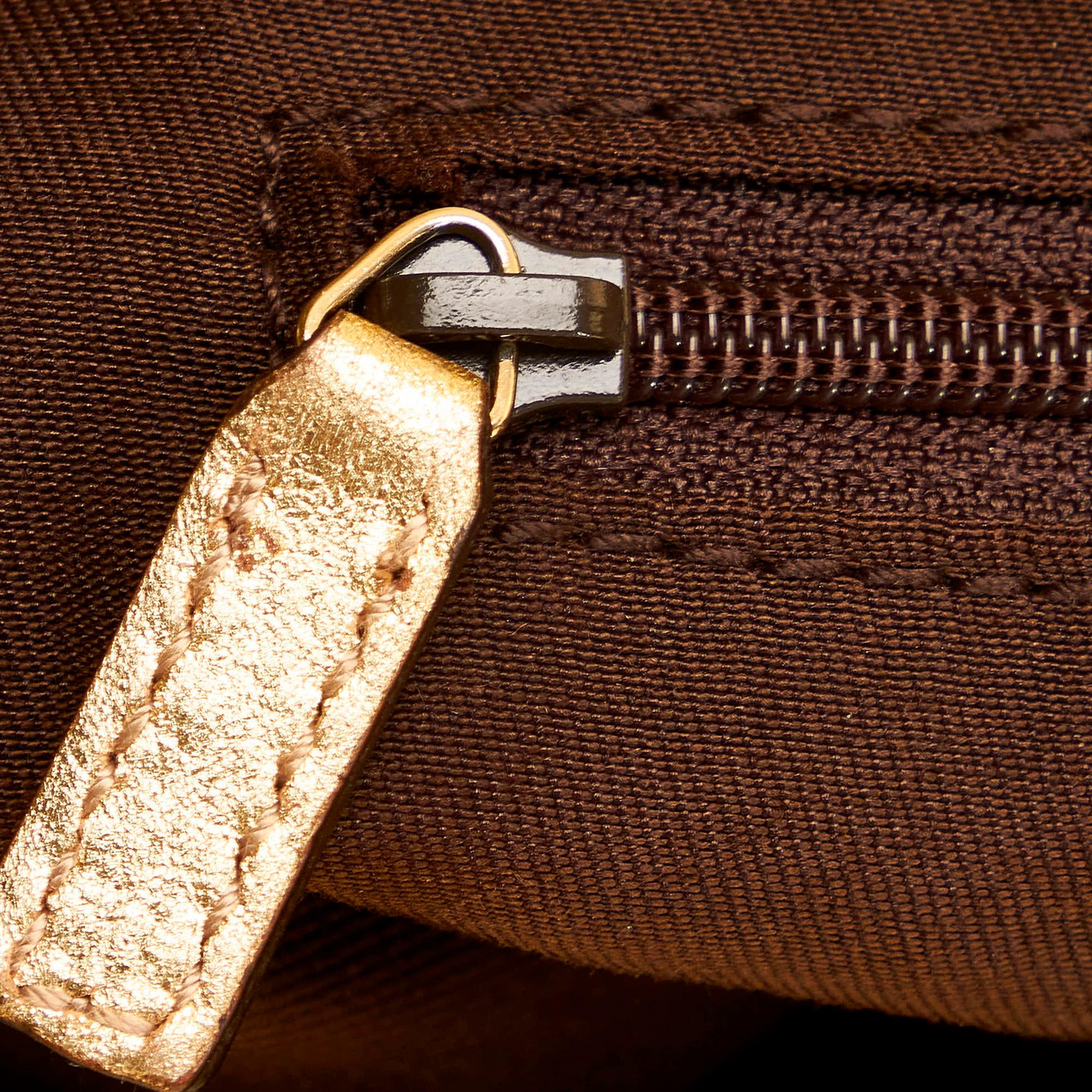 Gucci GG Abbey D-Ring Canvas Shoulder Bag (SHG-32900)