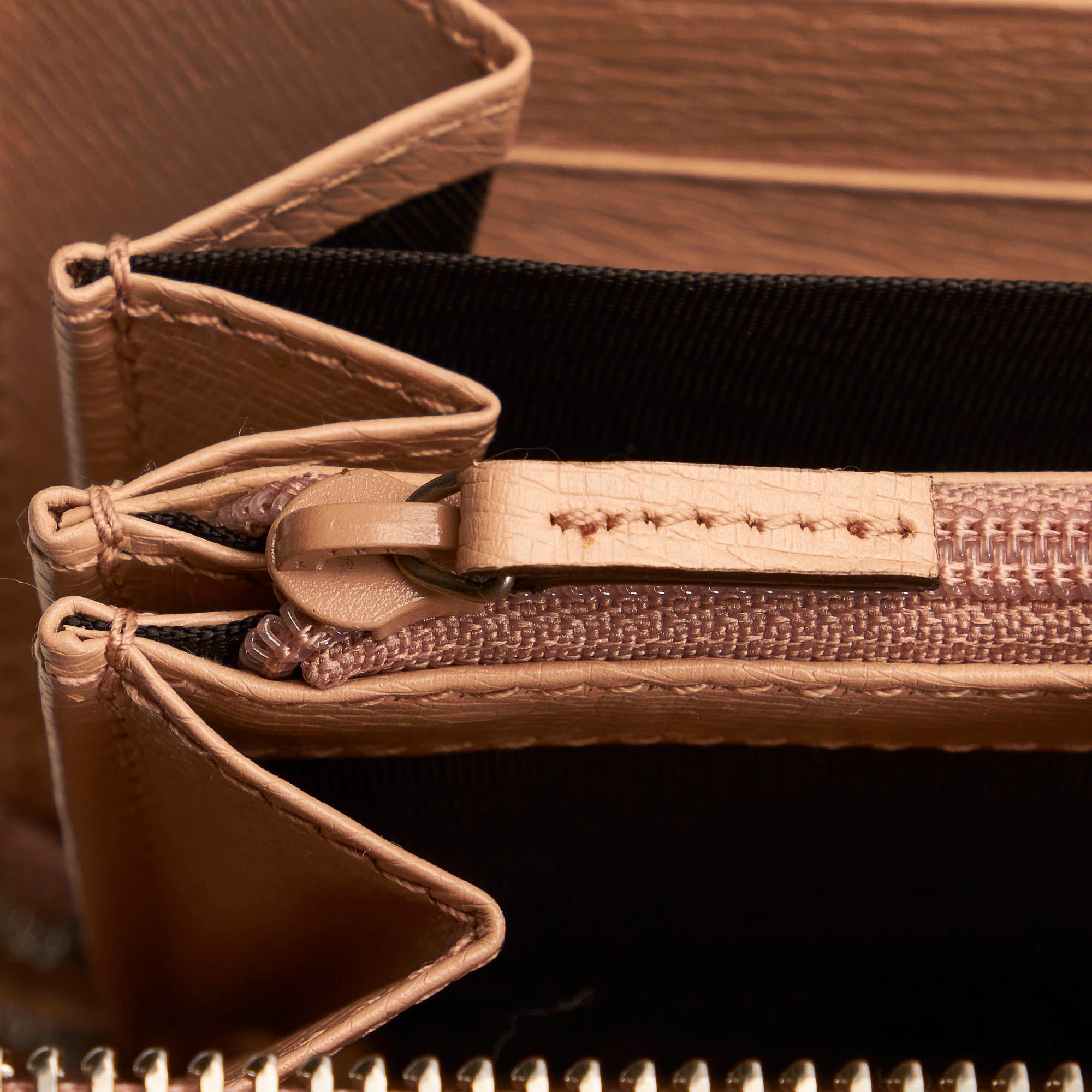 Gucci GG Blooms Zip Around Long Wallet (SHG-32346)