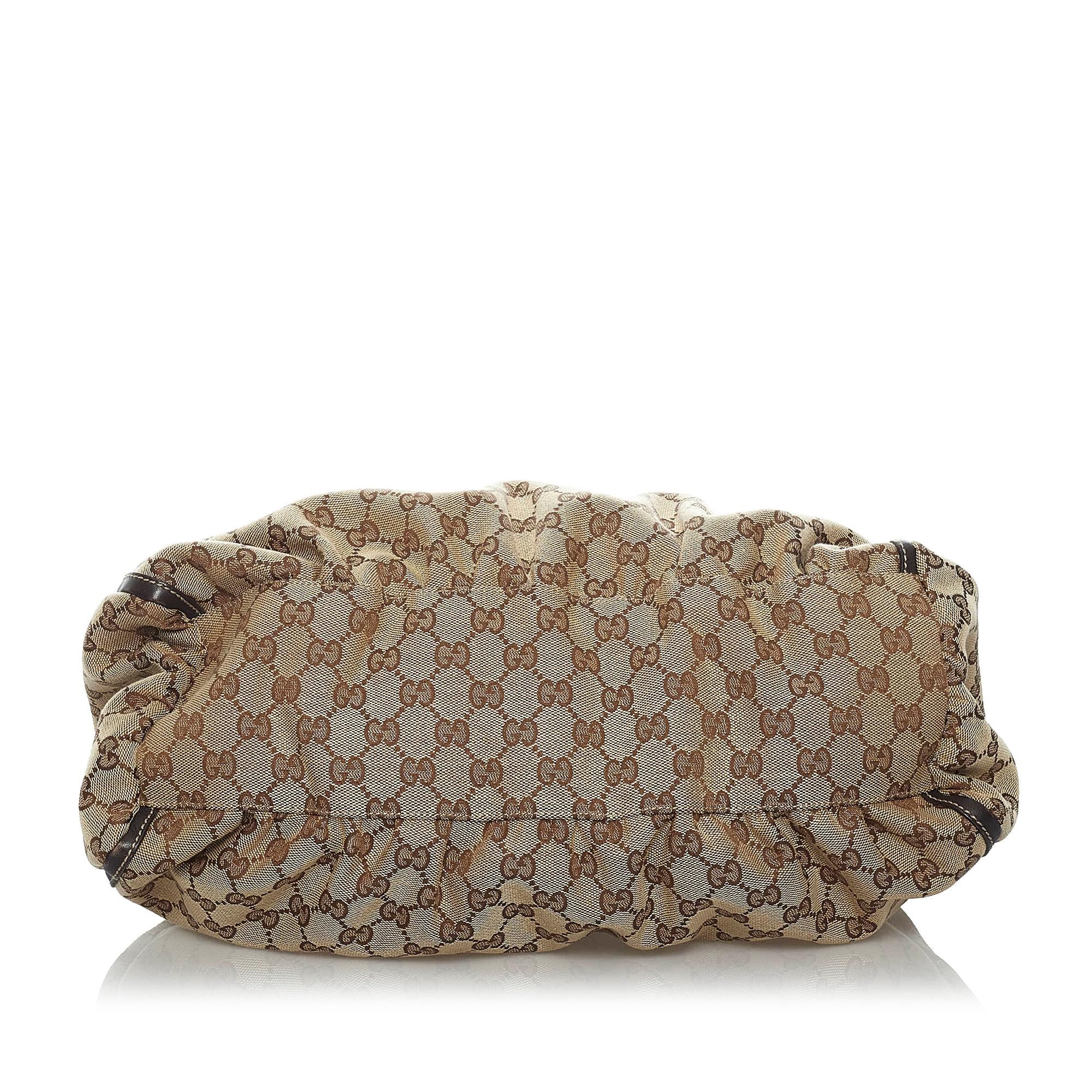 Gucci GG Canvas Abbey D-Ring Shoulder Bag (SHG-33751)