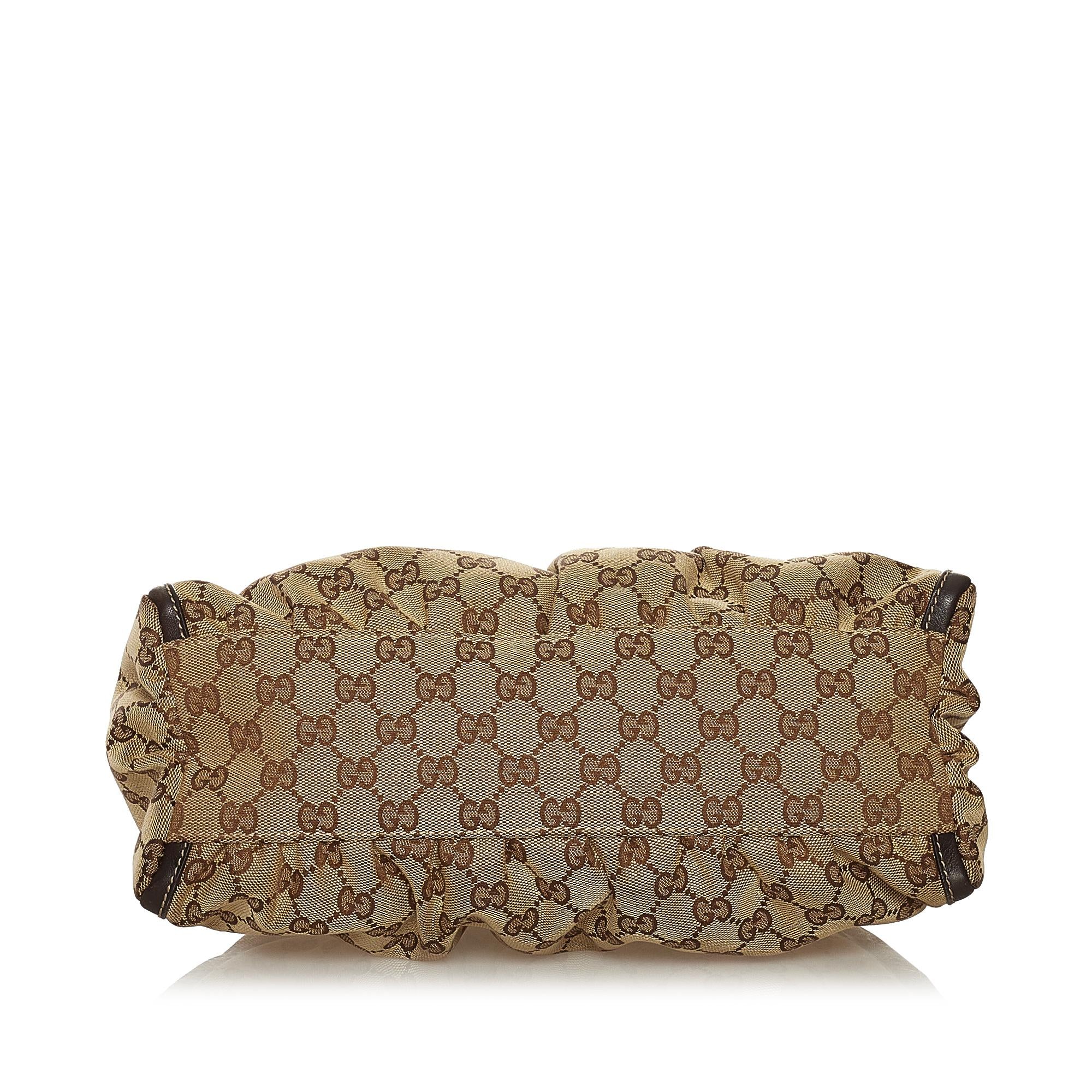 Gucci GG Canvas Abbey D-Ring Shoulder Bag (SHG-34625)