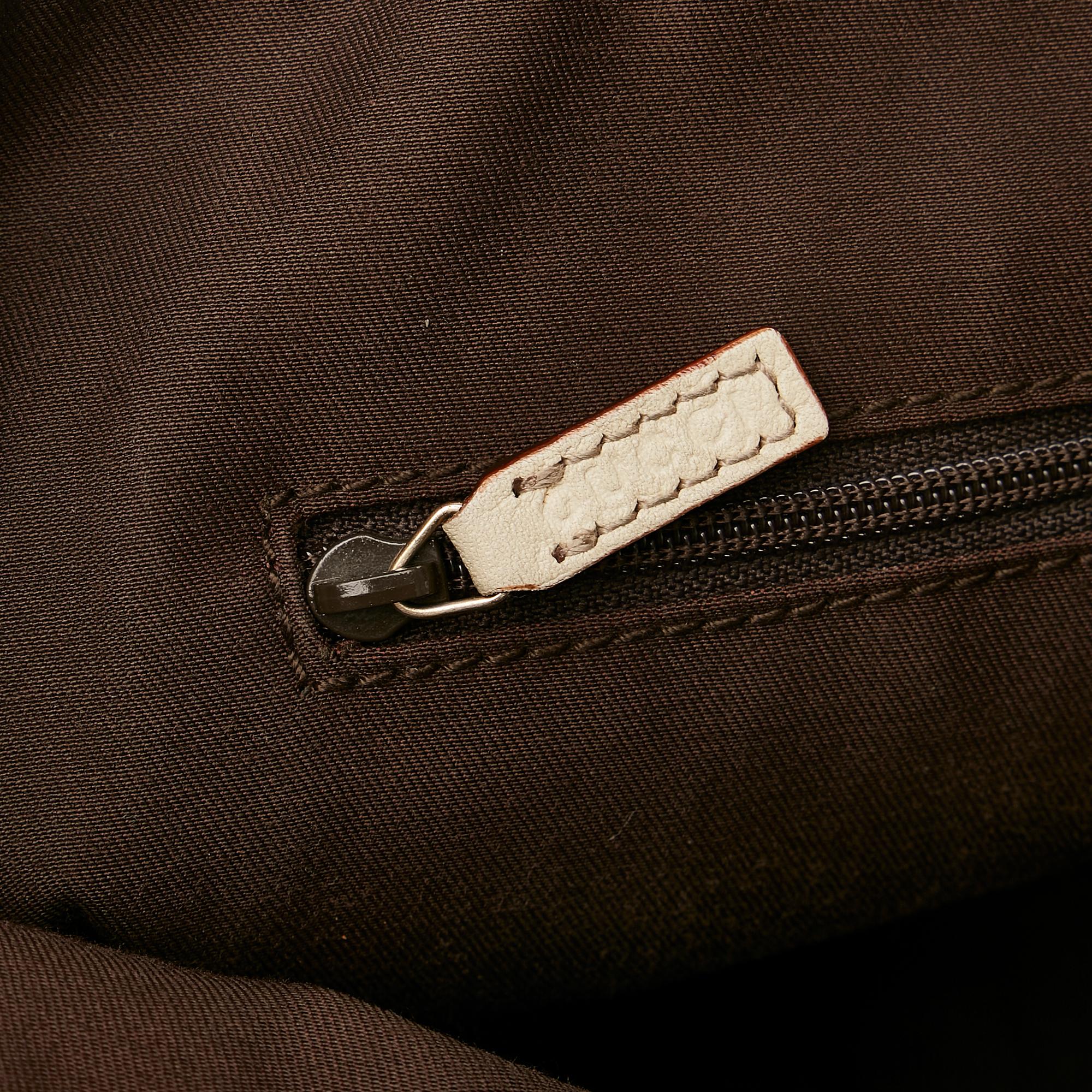 Gucci GG Canvas Abbey D-Ring Tote Bag (SHG-34880)