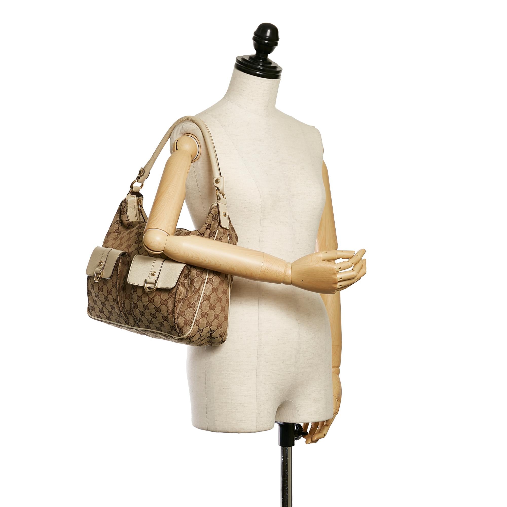 Gucci GG Canvas Abbey Shoulder Bag (SHG-32008)