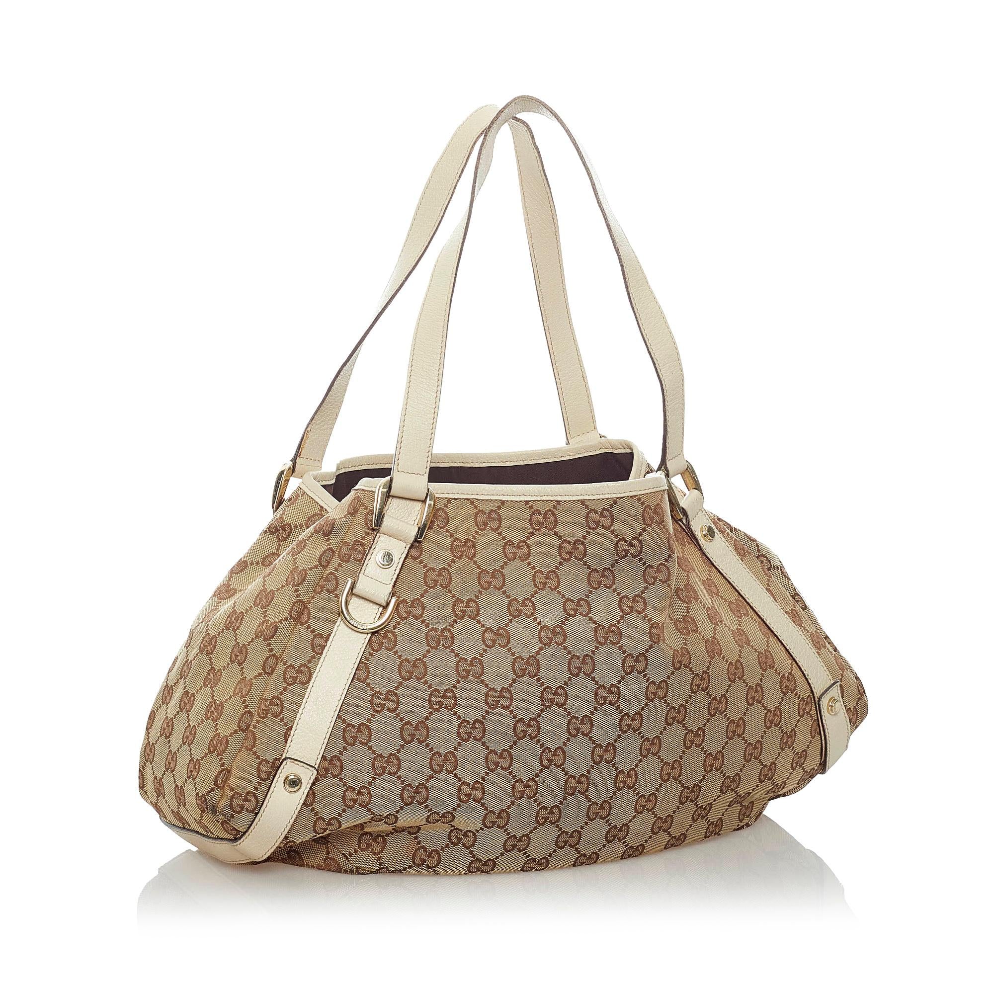Gucci GG Canvas Abbey Shoulder Bag (SHG-32064)