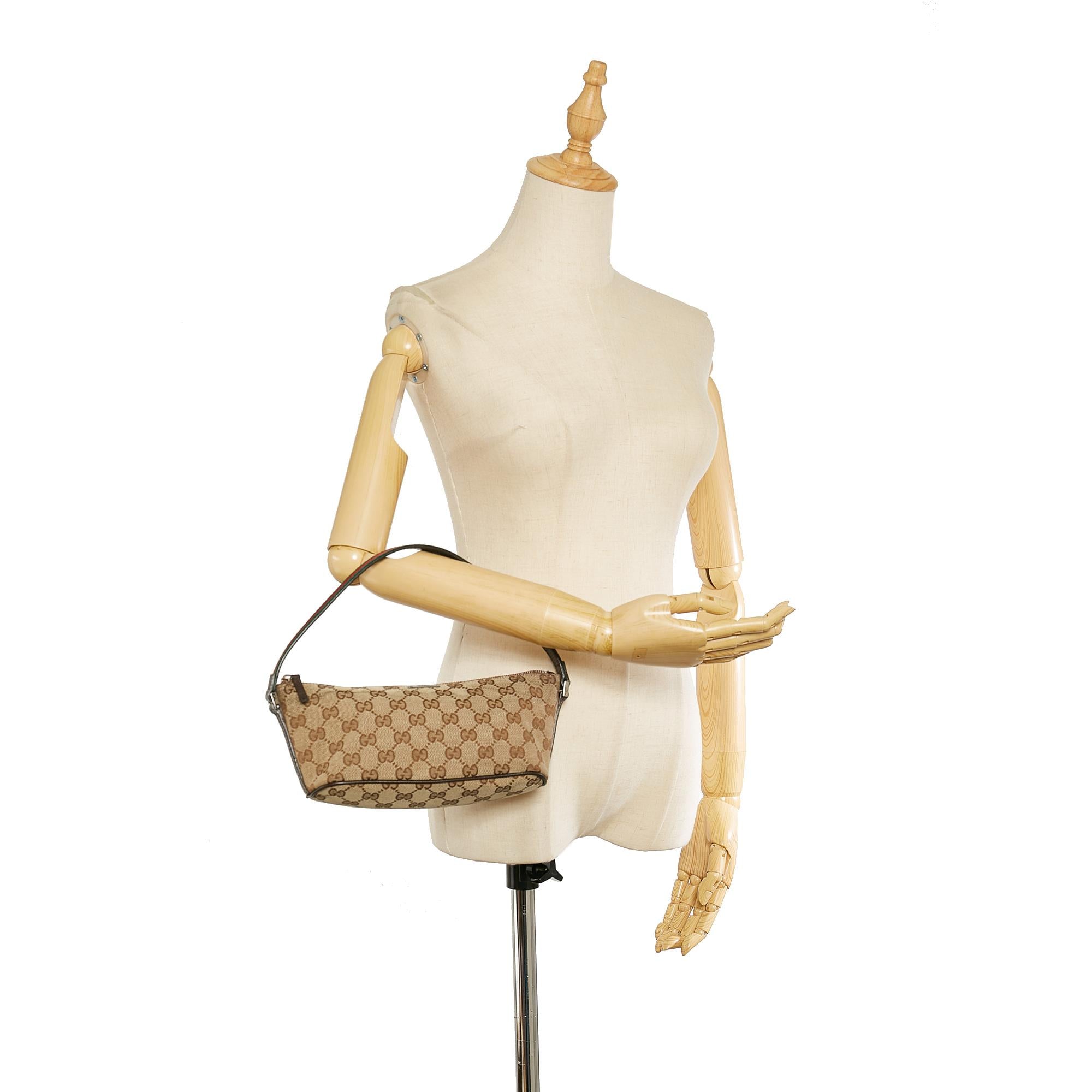 Gucci GG Canvas Boat Baguette (SHG-26182)