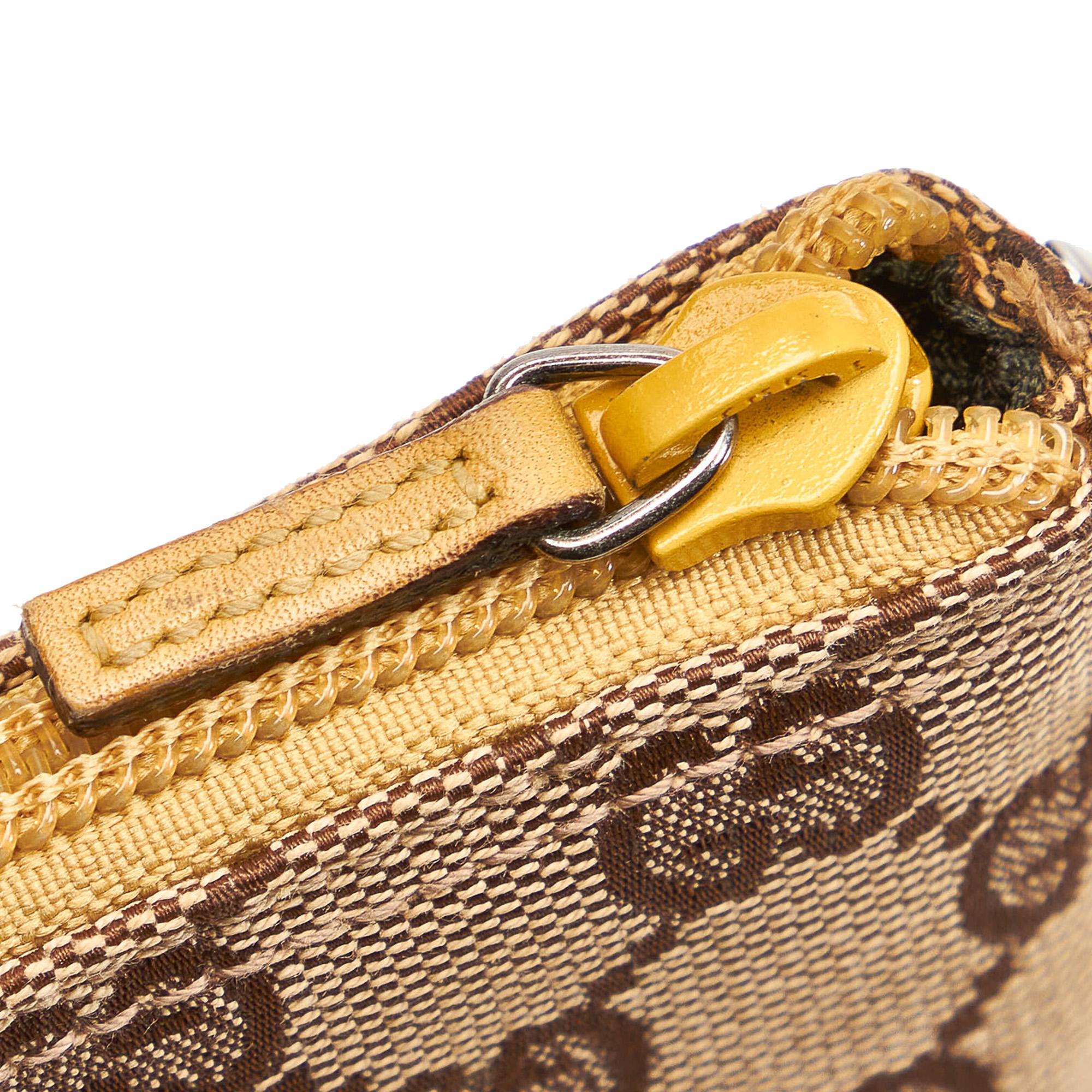 Gucci GG Canvas Boat Baguette (SHG-32054)