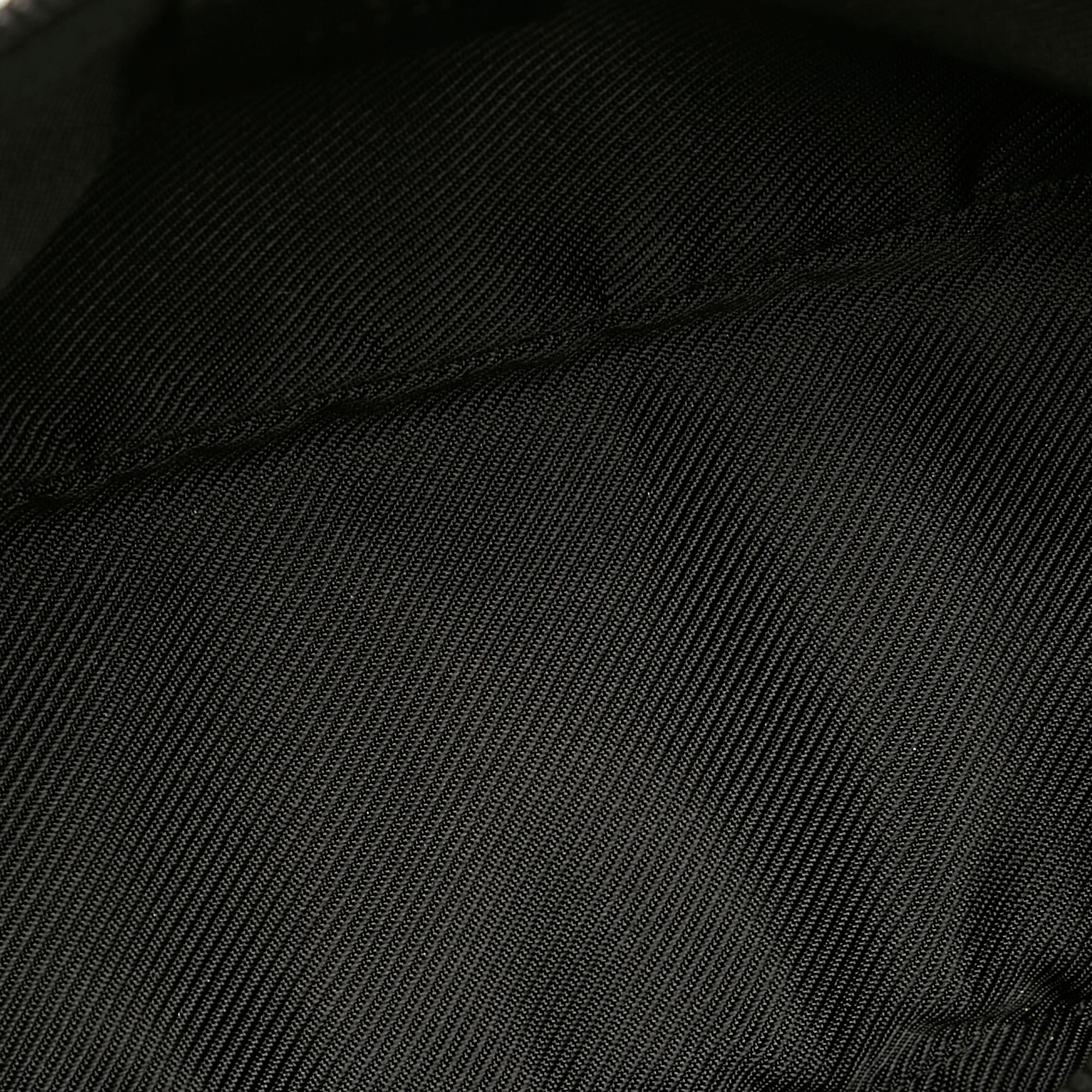 Gucci GG Canvas Boat Baguette (SHG-36577)