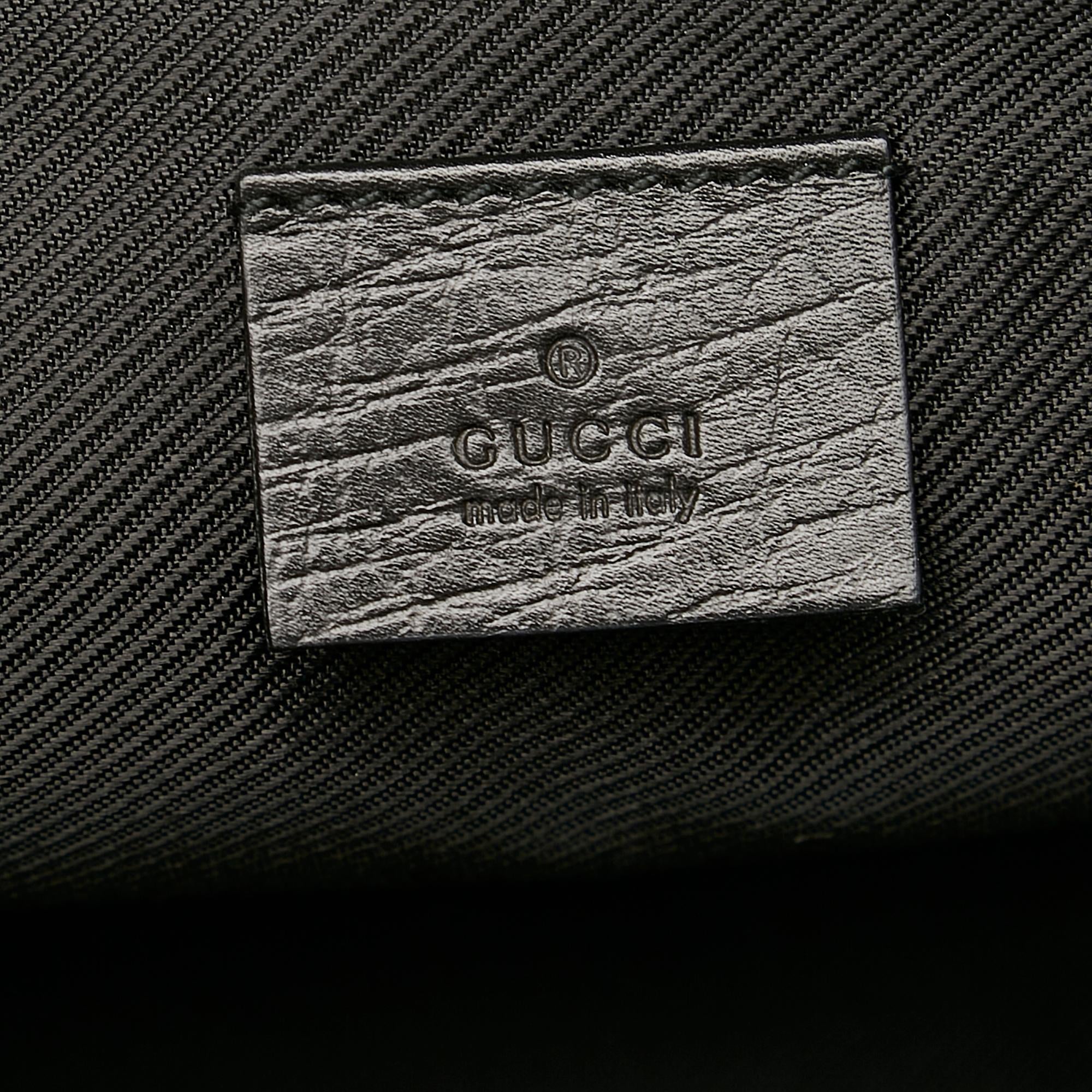 Gucci GG Canvas Boat Baguette (SHG-36577)