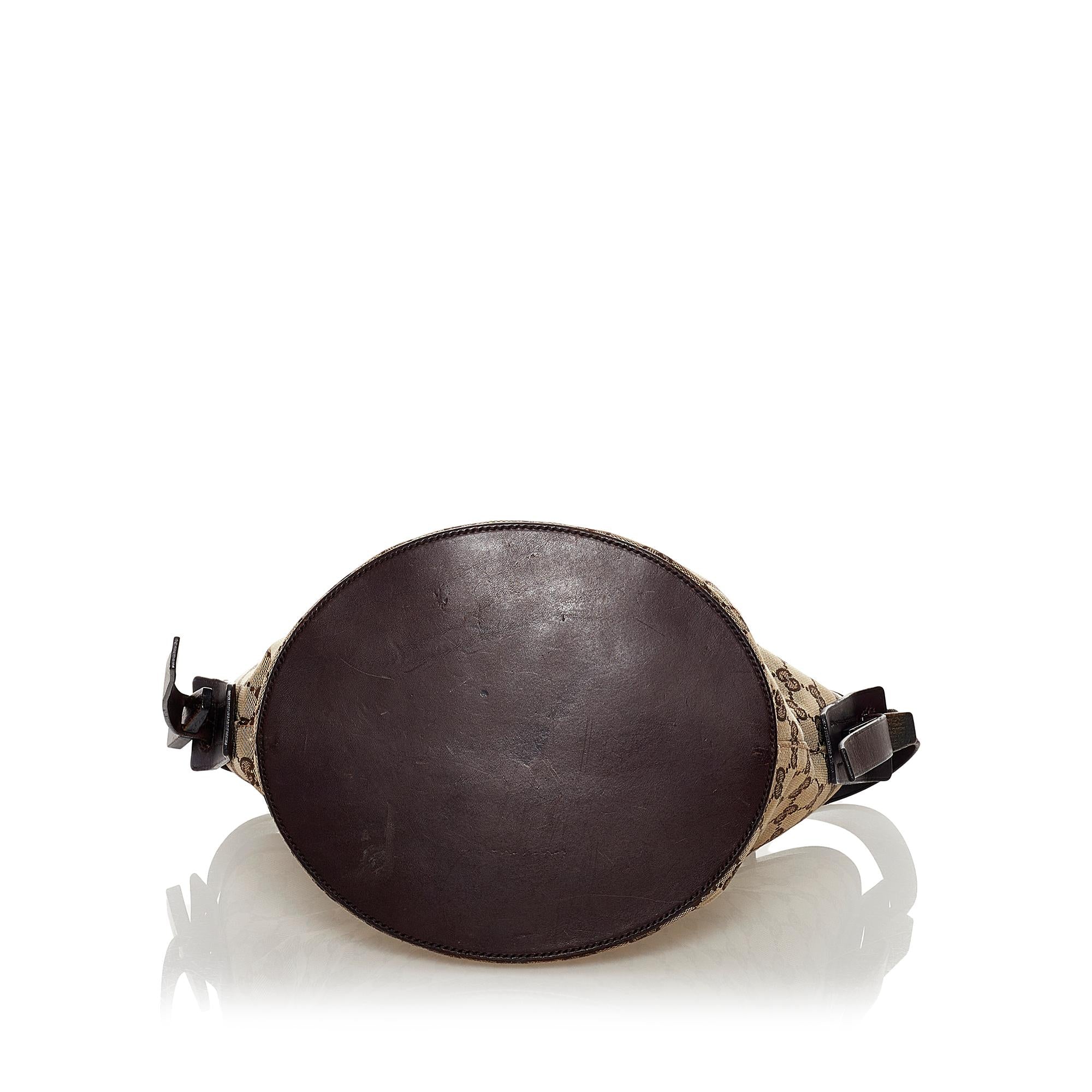 Gucci GG Canvas Bucket Bag (SHG-32842)