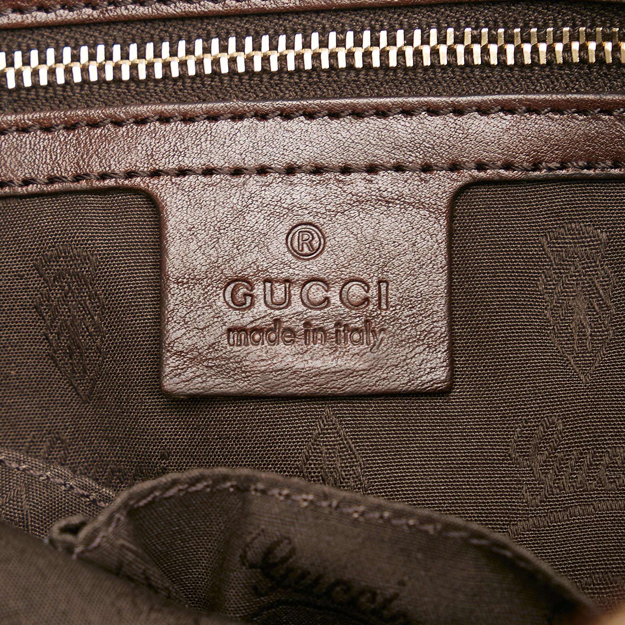 Gucci GG Canvas Charm Tote Bag (SHG-cHdxim)