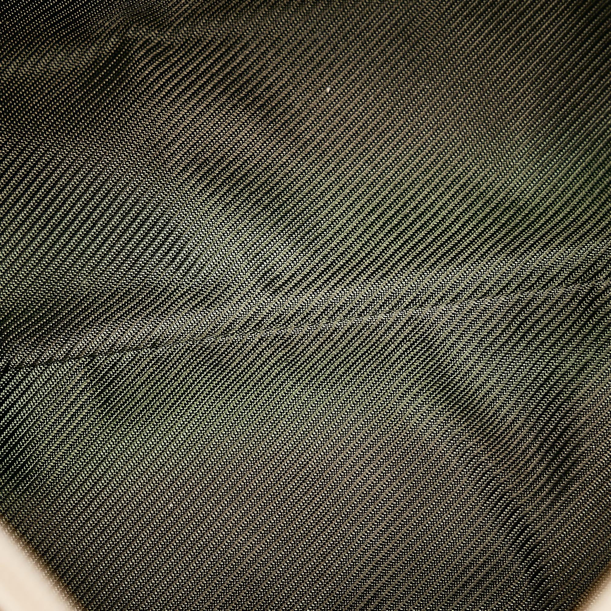 Gucci GG Canvas Cosmetic Pouch (SHG-32649)