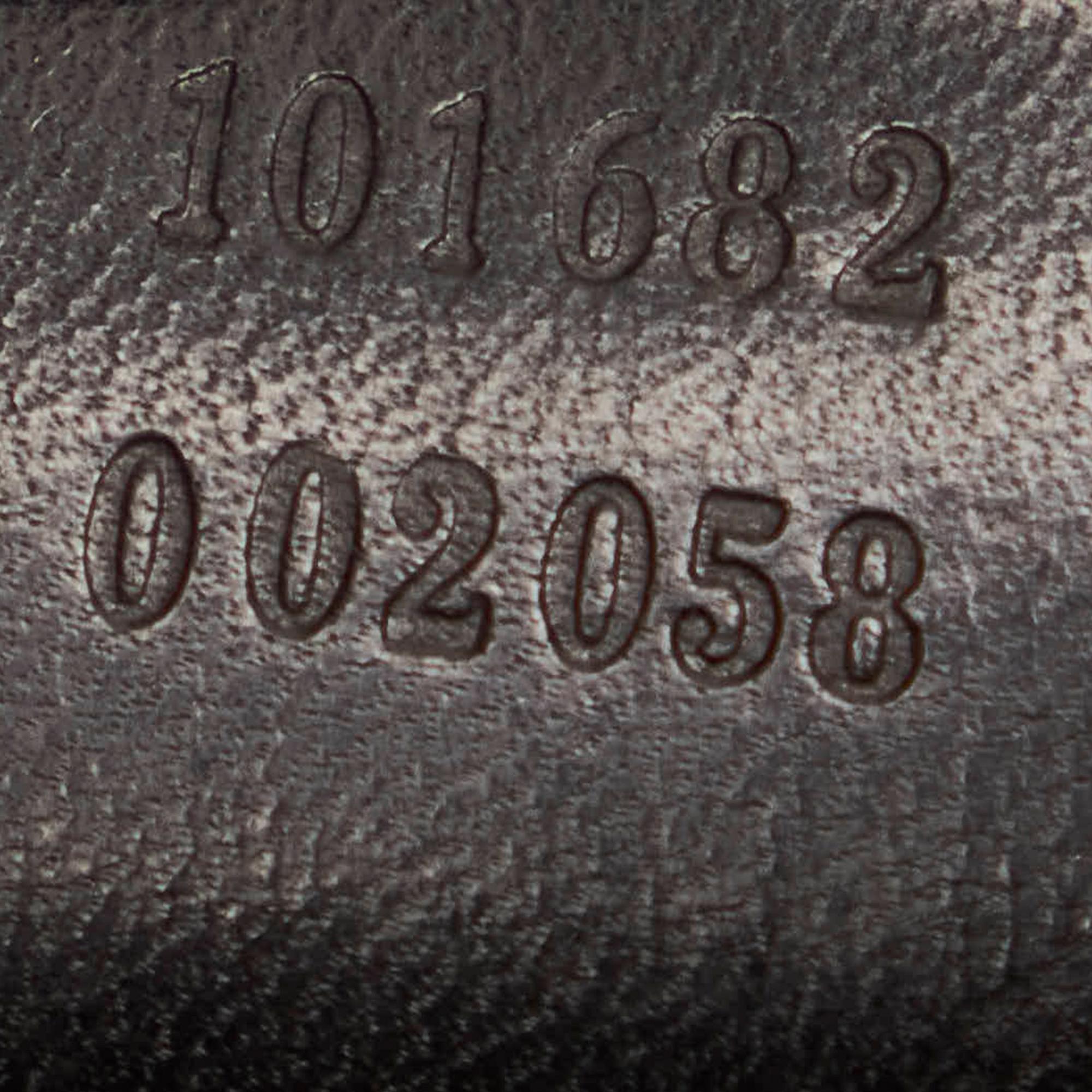 Gucci GG Canvas Crossbody Bag (SHG-29599)