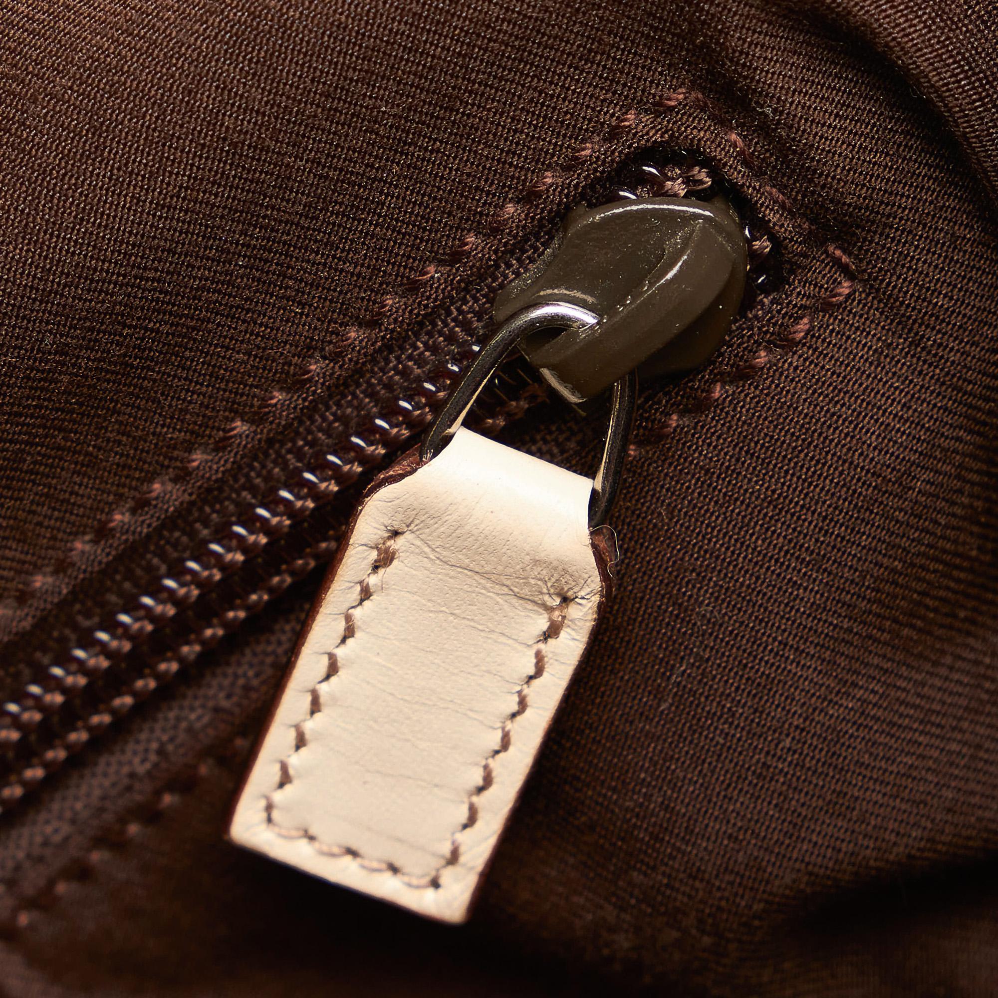 Gucci GG Canvas Crossbody Bag (SHG-32226)