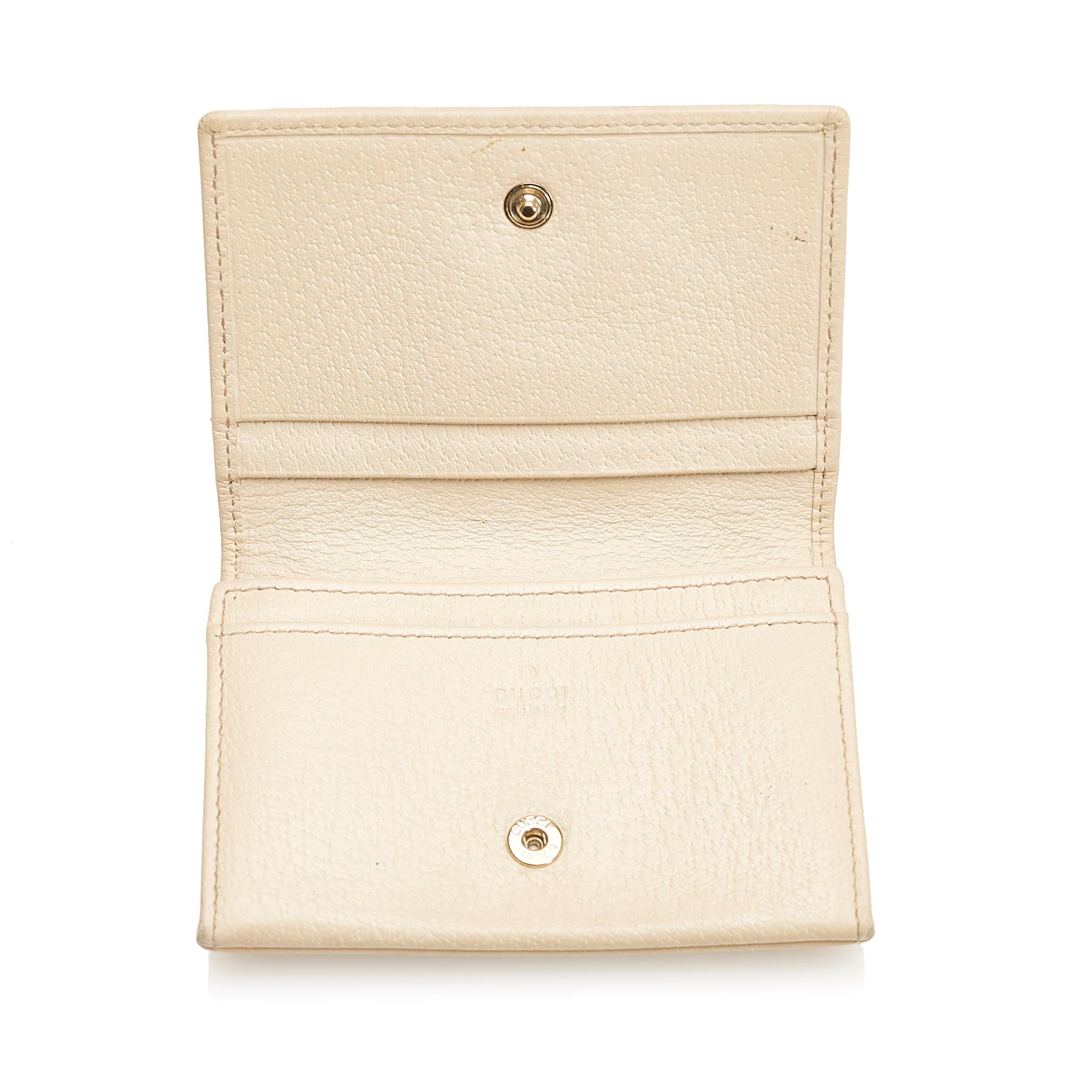 Gucci GG Canvas D-Ring Card Holder (SHG-b43eqy)