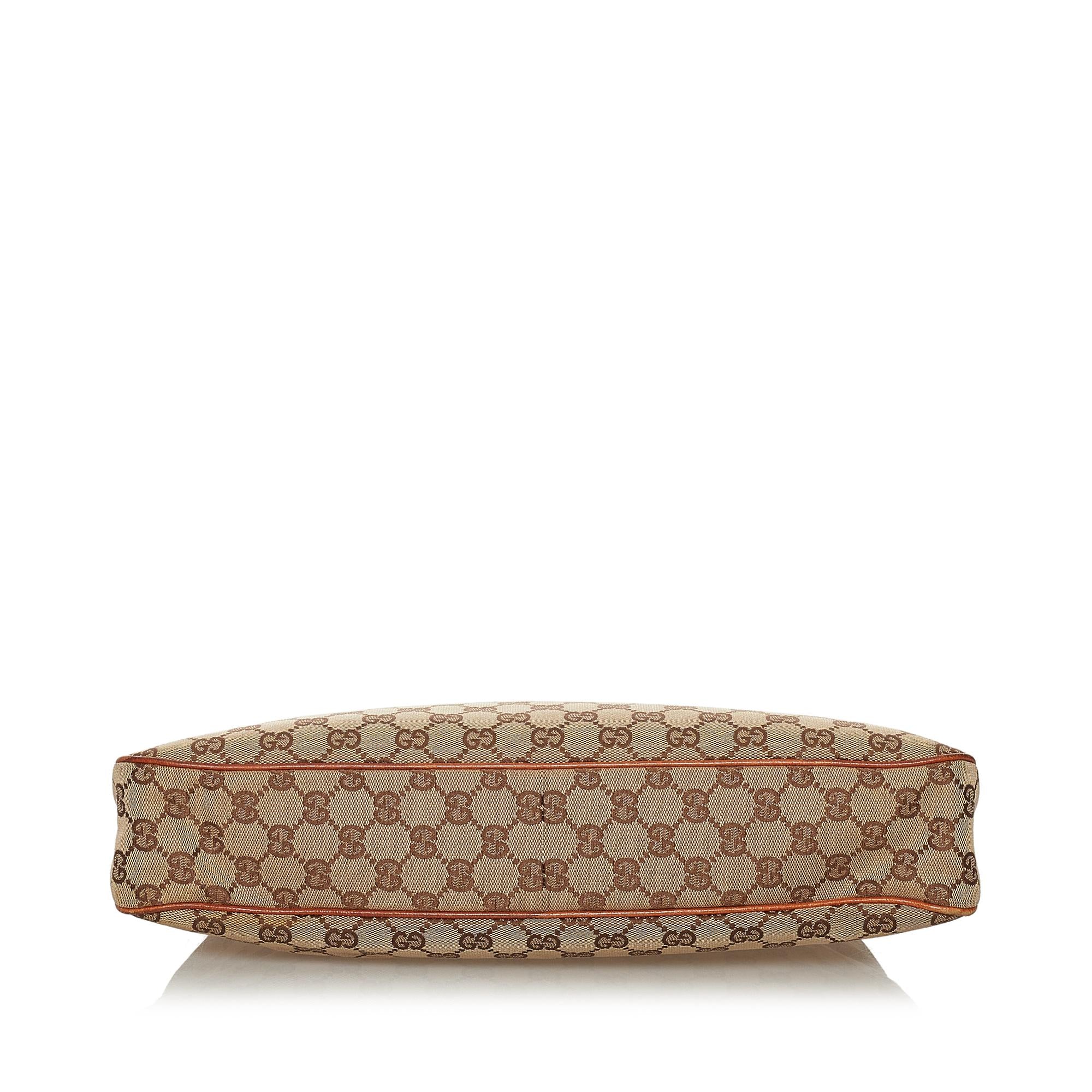 Gucci GG Canvas Eclipse Shoulder Bag (SHG-29205)