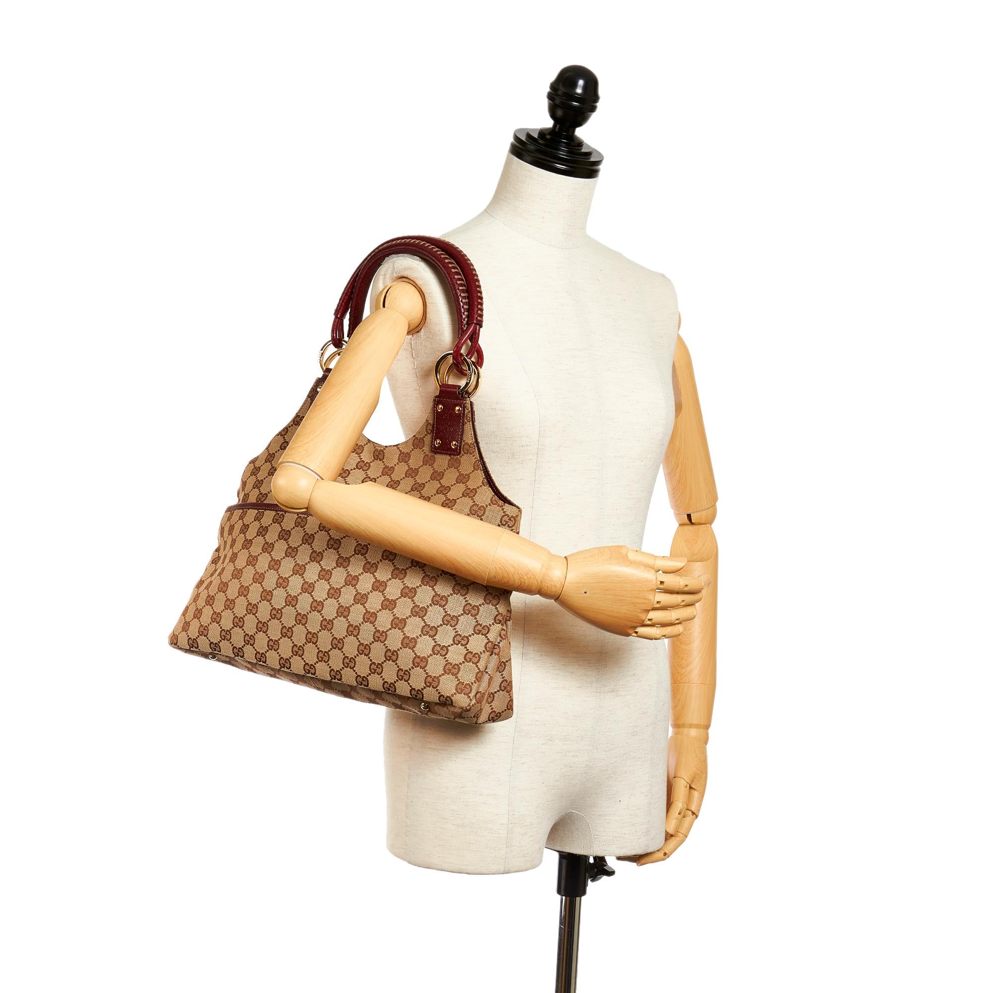 Gucci GG Canvas Handbag (SHG-27547)