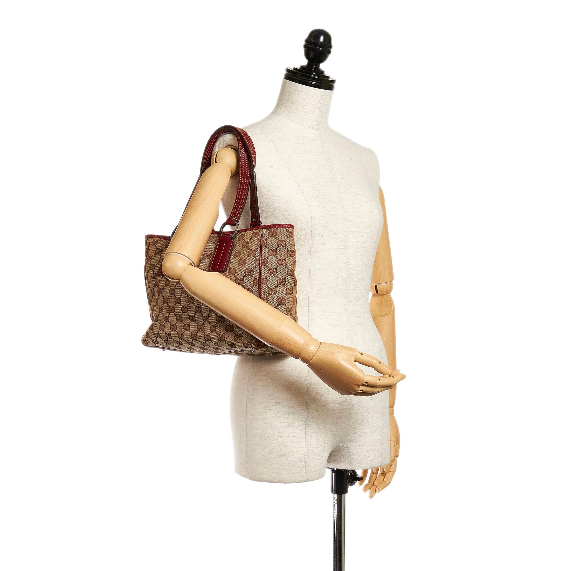 Gucci GG Canvas Handbag (SHG-28498)