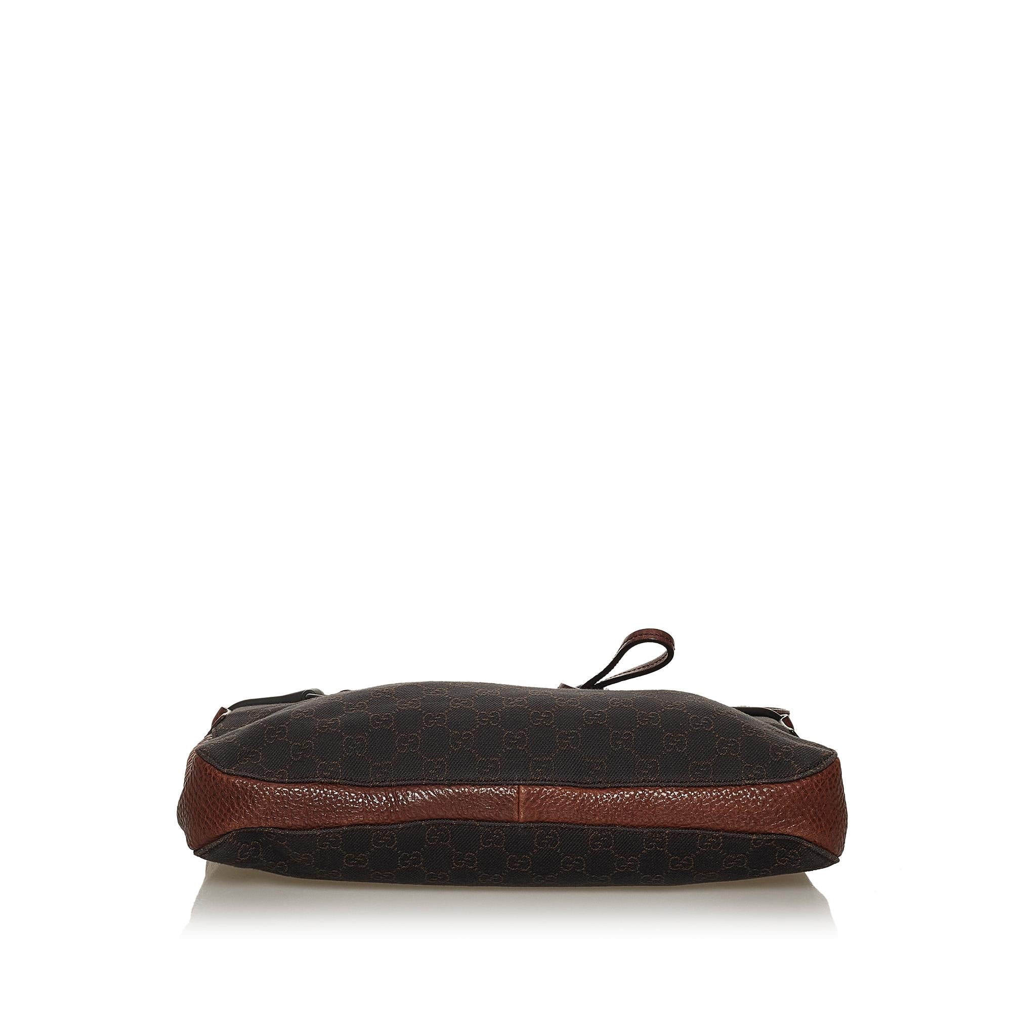 Gucci GG Canvas Horsebit Shoulder Bag (SHG-29071)