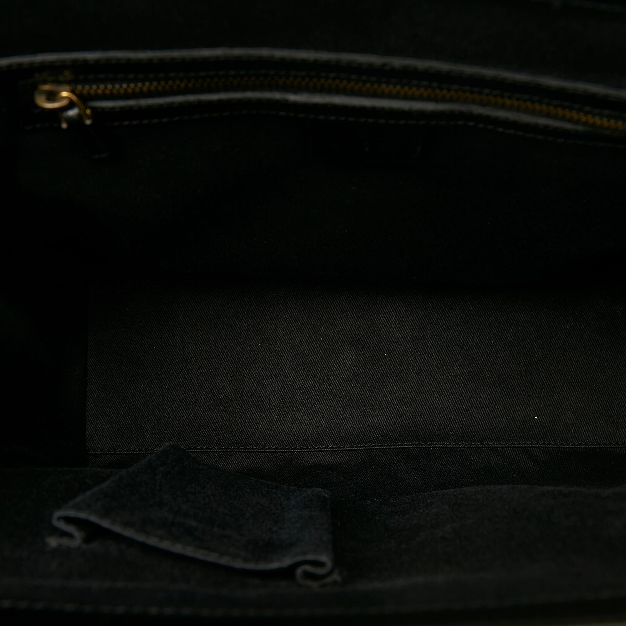 Gucci GG Canvas Nailhead Handbag (SHG-25921)