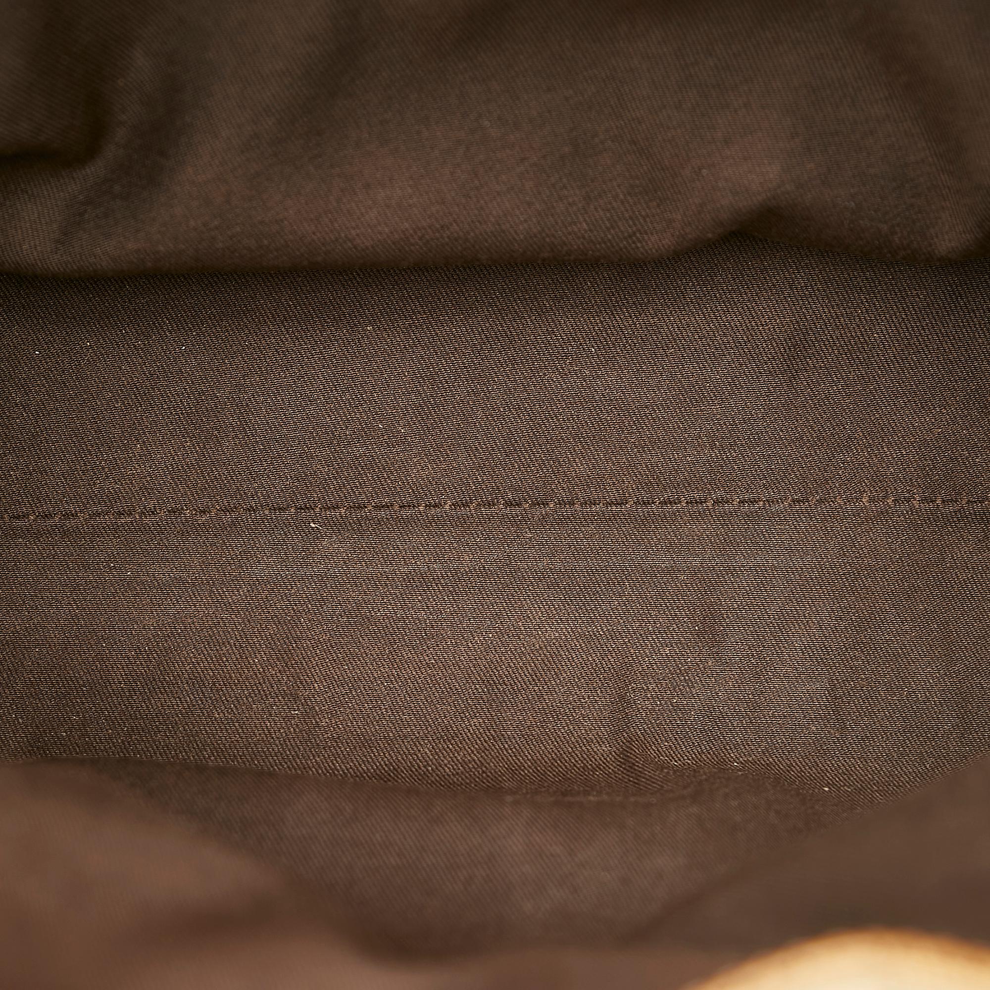 Gucci GG Canvas Nailhead Jackie Shoulder Bag (SHG-25771)