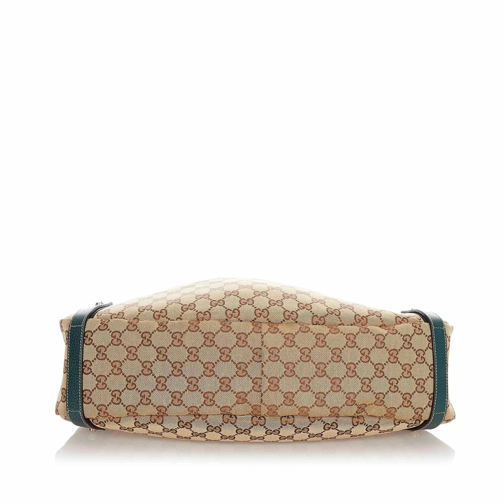 Gucci GG Canvas Pelham Shoulder Bag (SHG-22642)