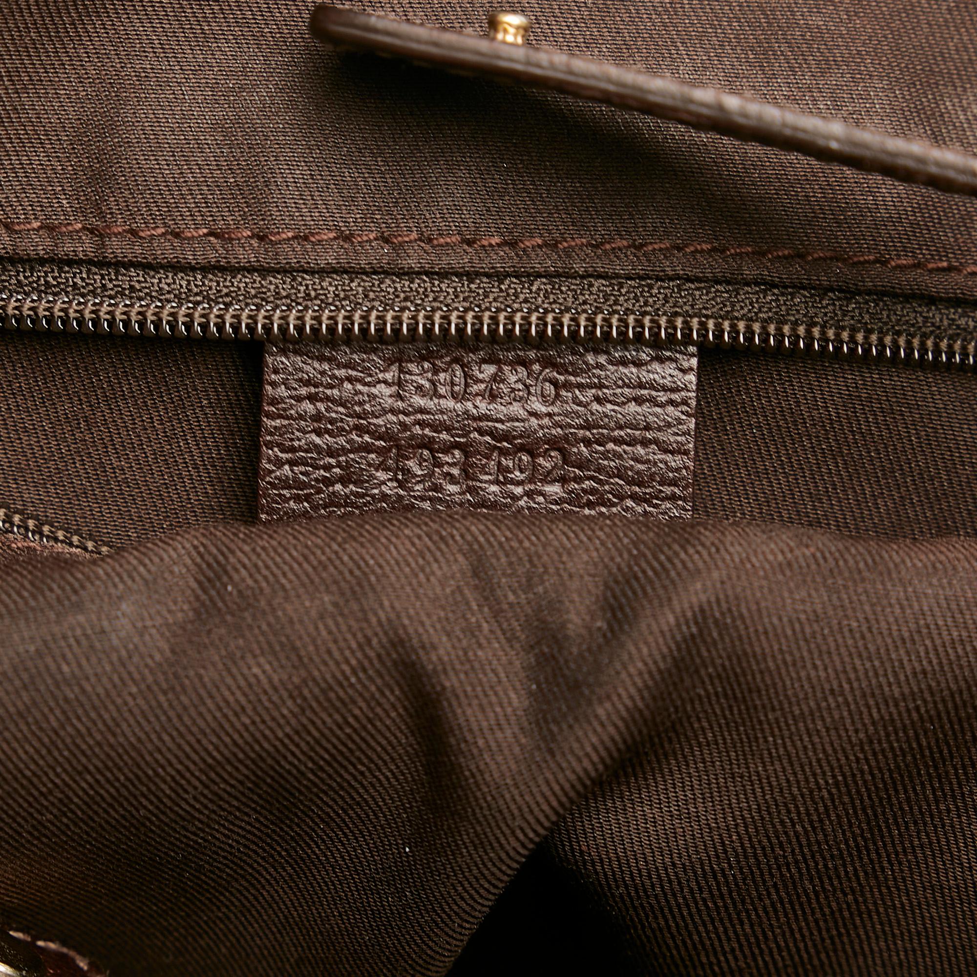 Gucci GG Canvas Pelham Shoulder Bag (SHG-36787)