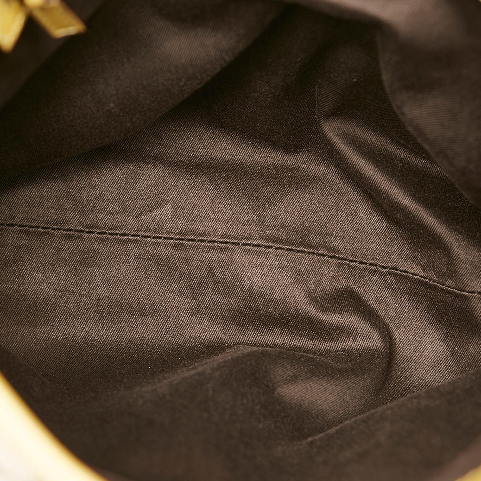 Gucci GG Canvas Shoulder Bag (SHG-24364)