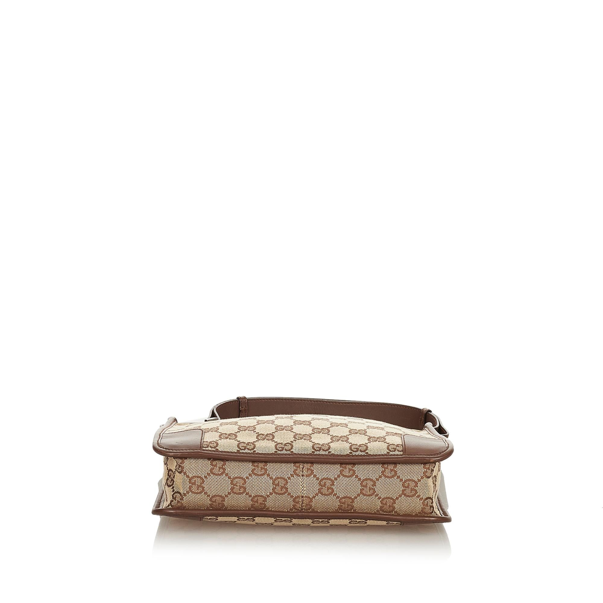 Gucci GG Canvas Shoulder Bag (SHG-26648)