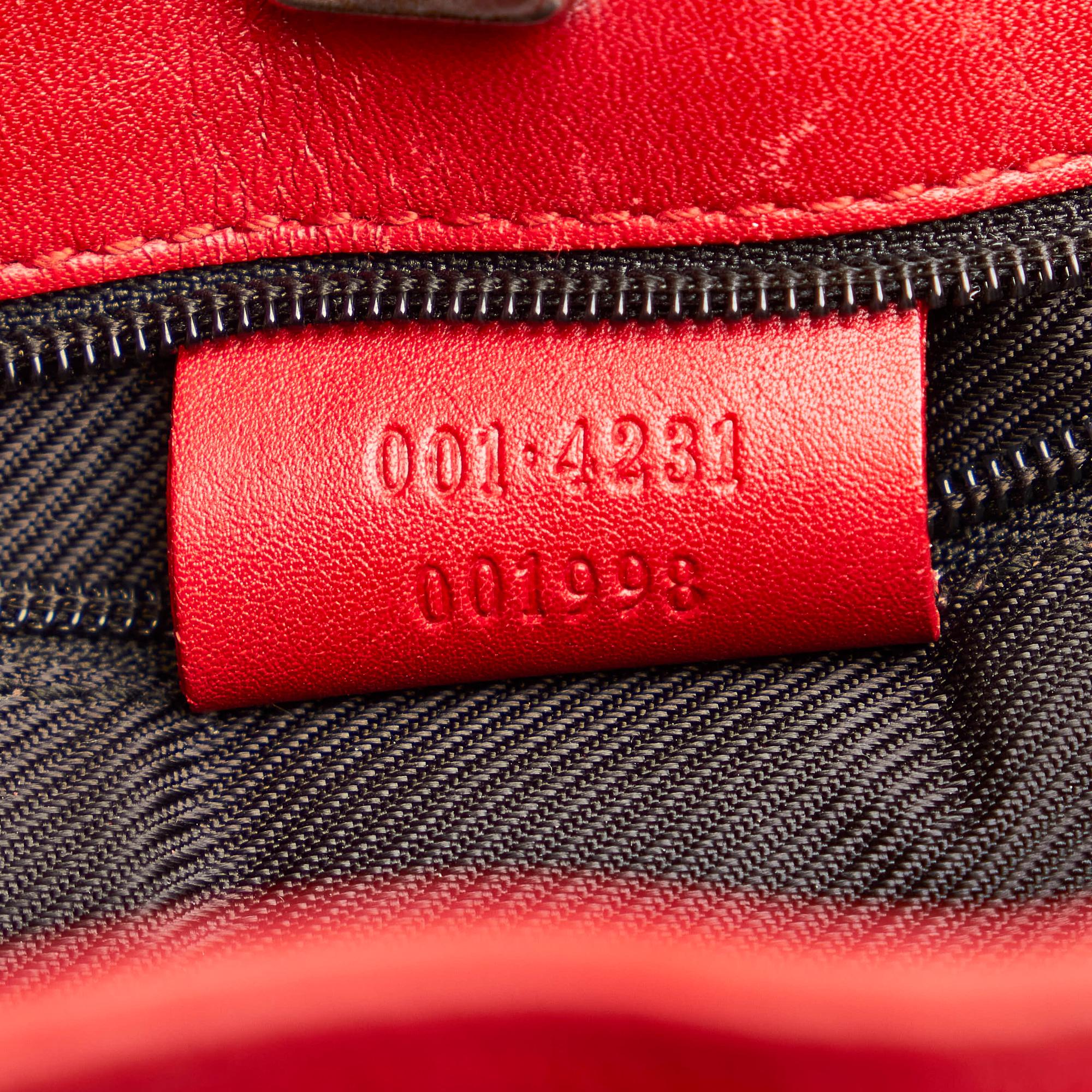 Gucci GG Canvas Shoulder Bag (SHG-29003)