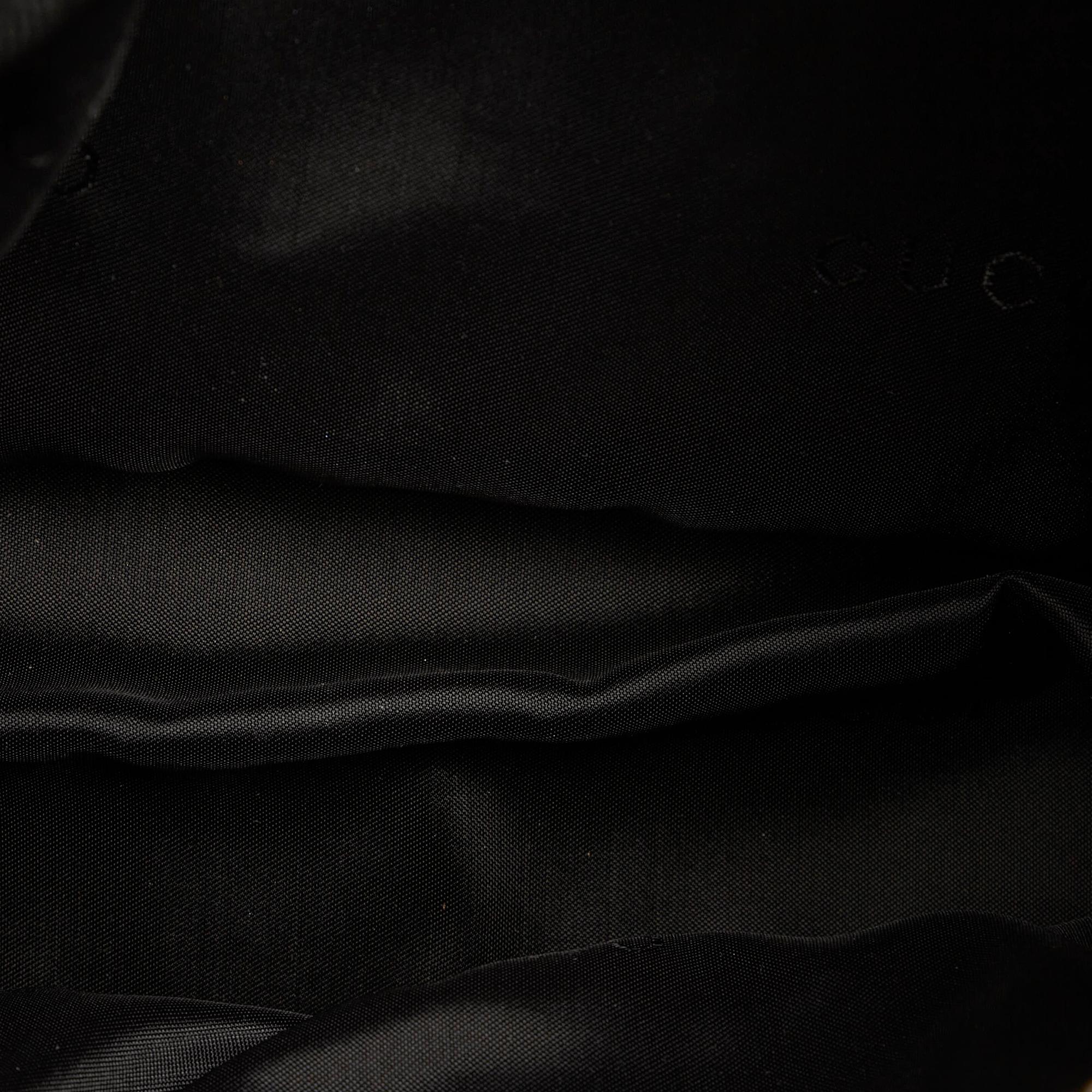 Gucci GG Canvas Shoulder Bag (SHG-29465)