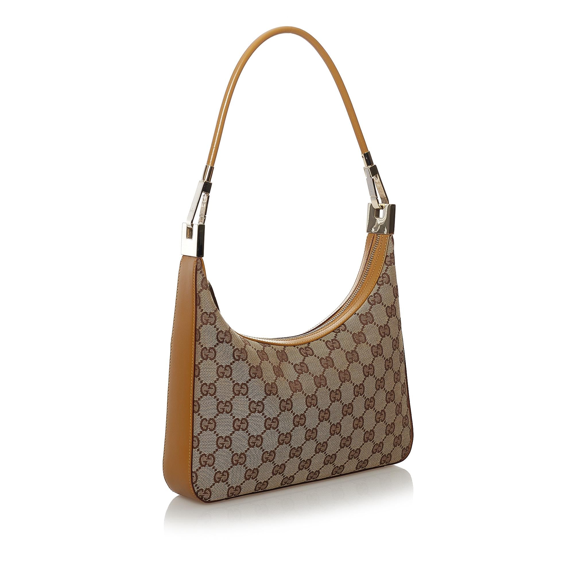 Gucci GG Canvas Shoulder Bag (SHG-32541)