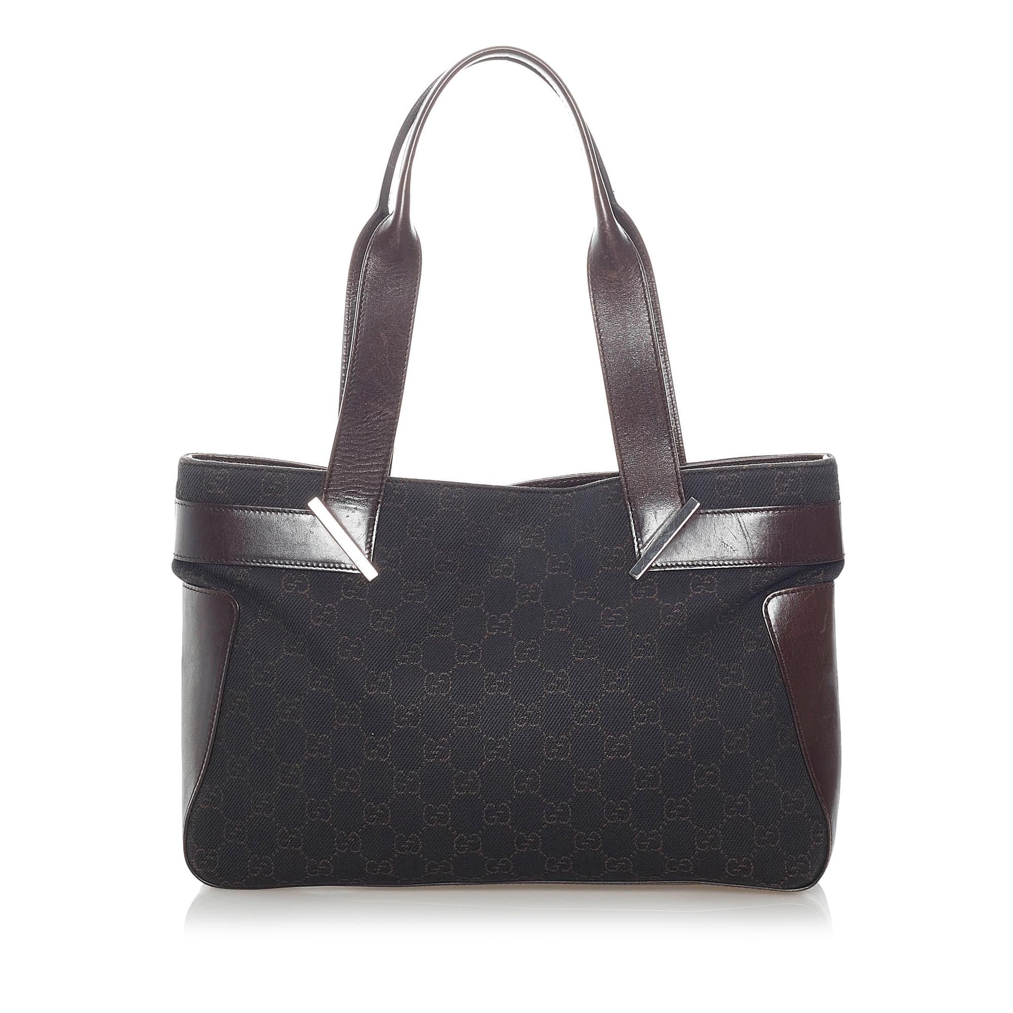 Gucci GG Canvas Shoulder Bag (SHG-32847)