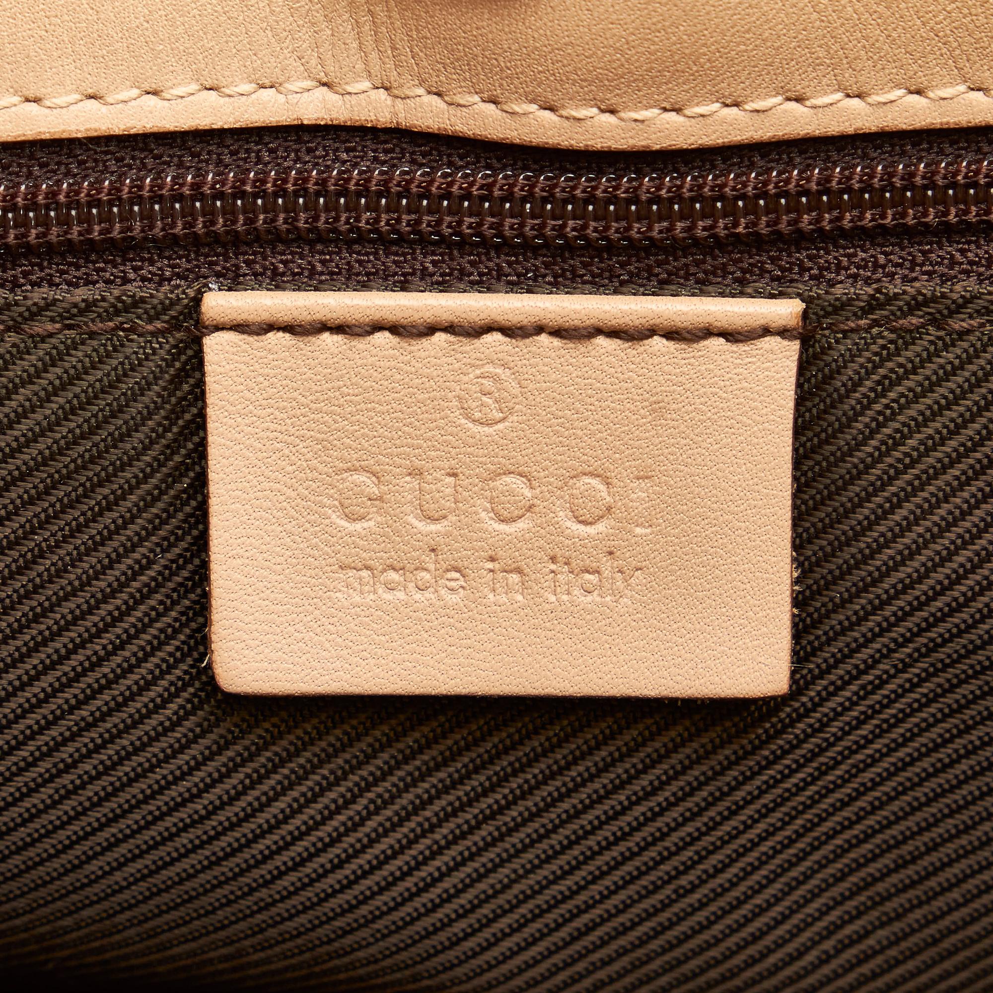 Gucci GG Canvas Shoulder Bag (SHG-32853)