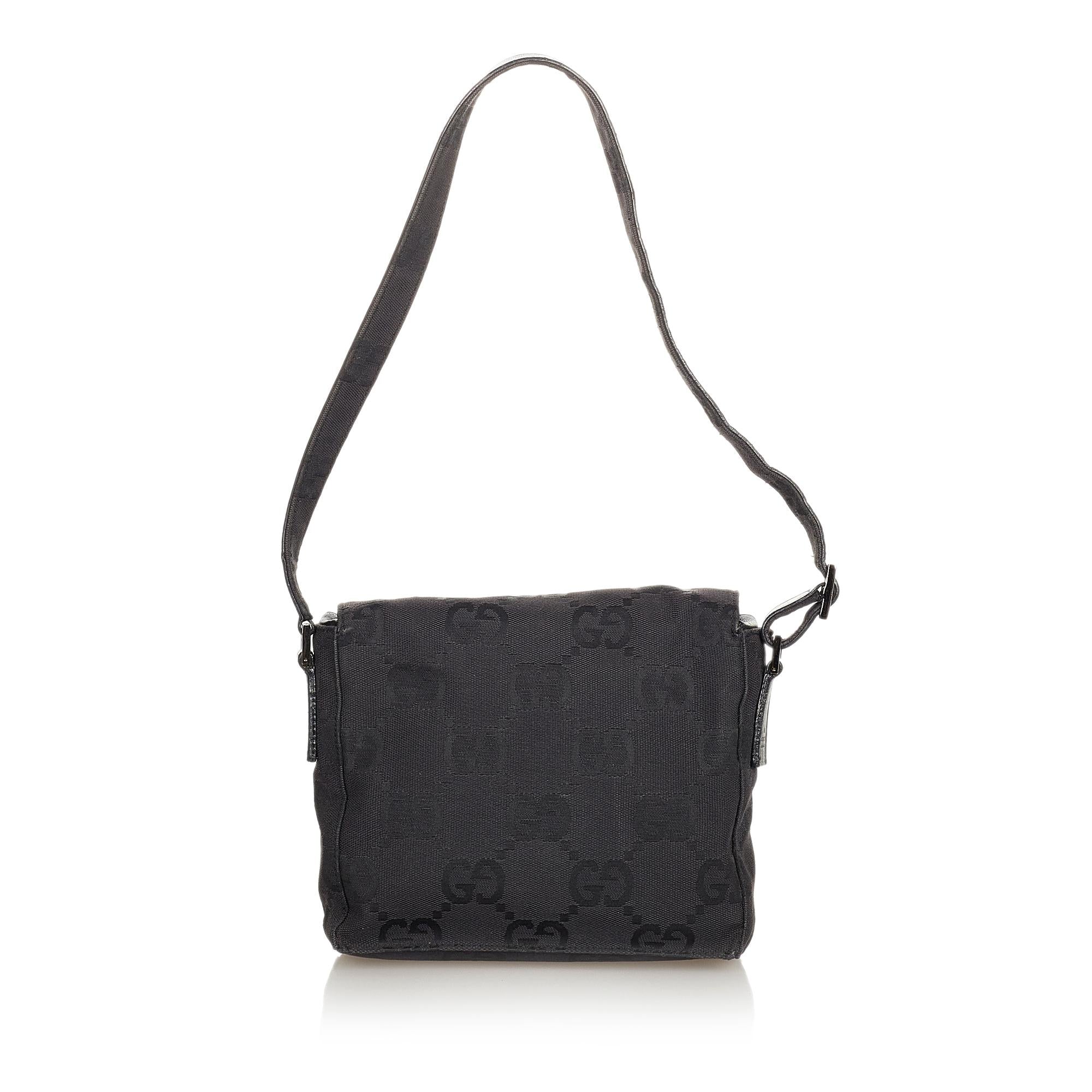 Gucci GG Canvas Shoulder Bag (SHG-36706)