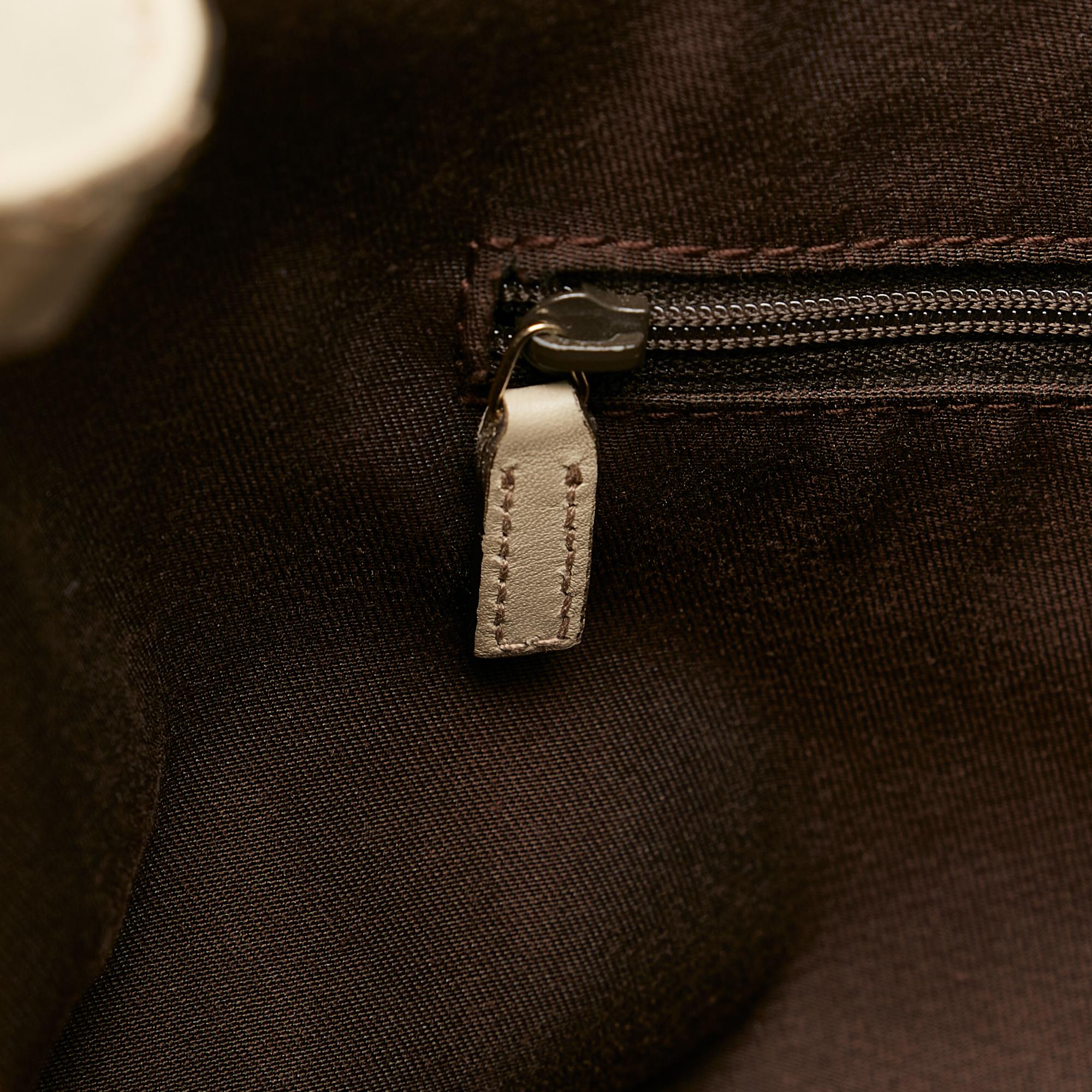 Gucci GG Canvas Sukey Tote Bag (SHG-34717)