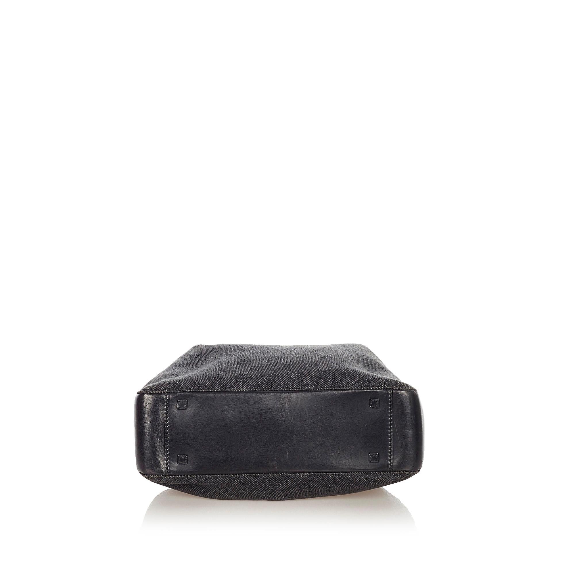 Gucci GG Canvas Tote Bag (SHG-21705)