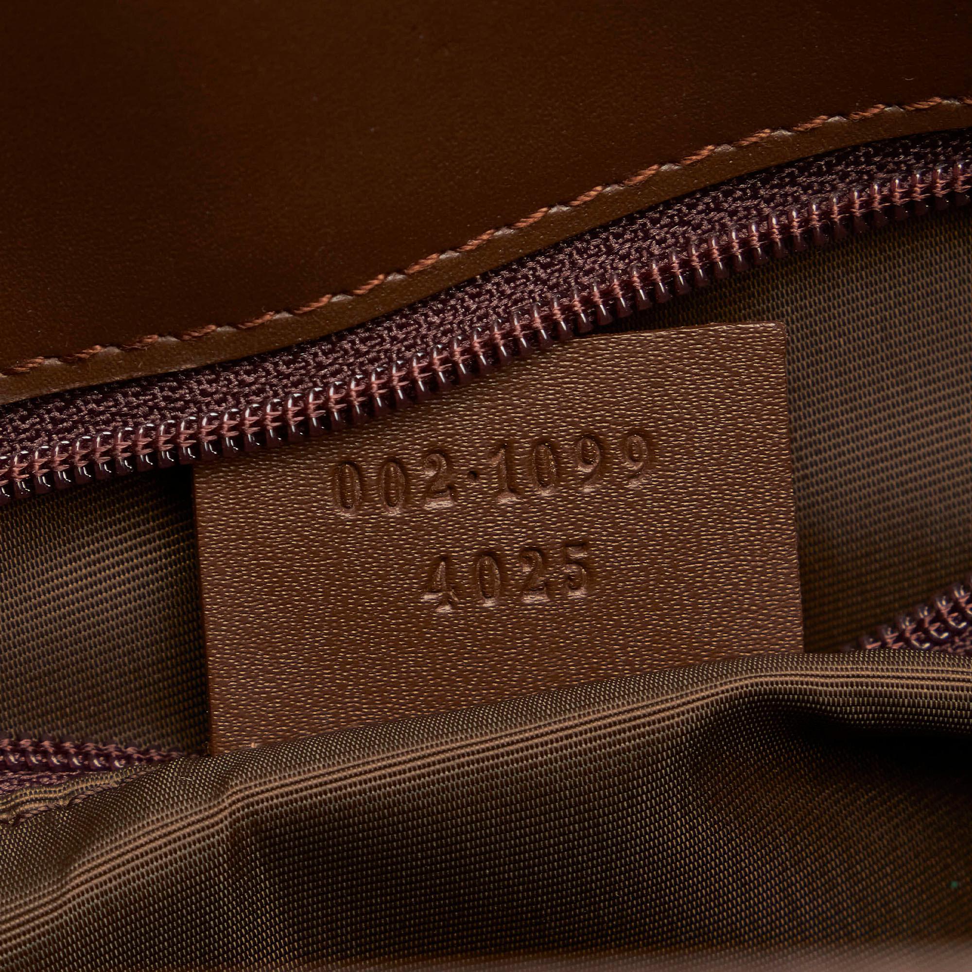 Gucci GG Canvas Tote Bag (SHG-32205)