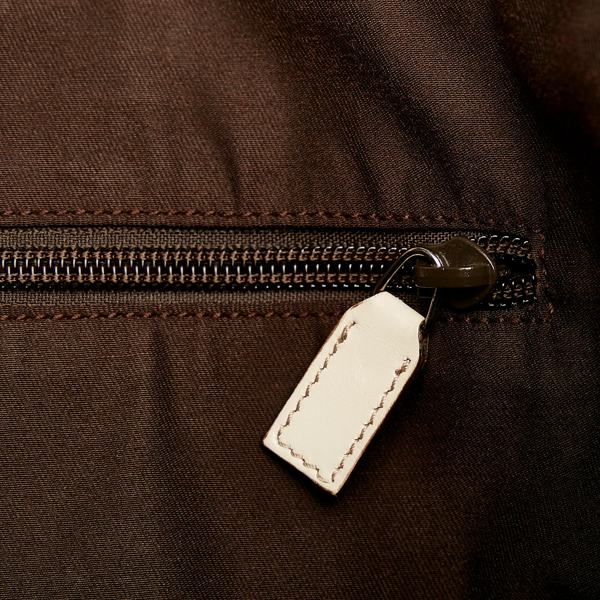 Gucci GG Canvas Tote Bag (SHG-32841)